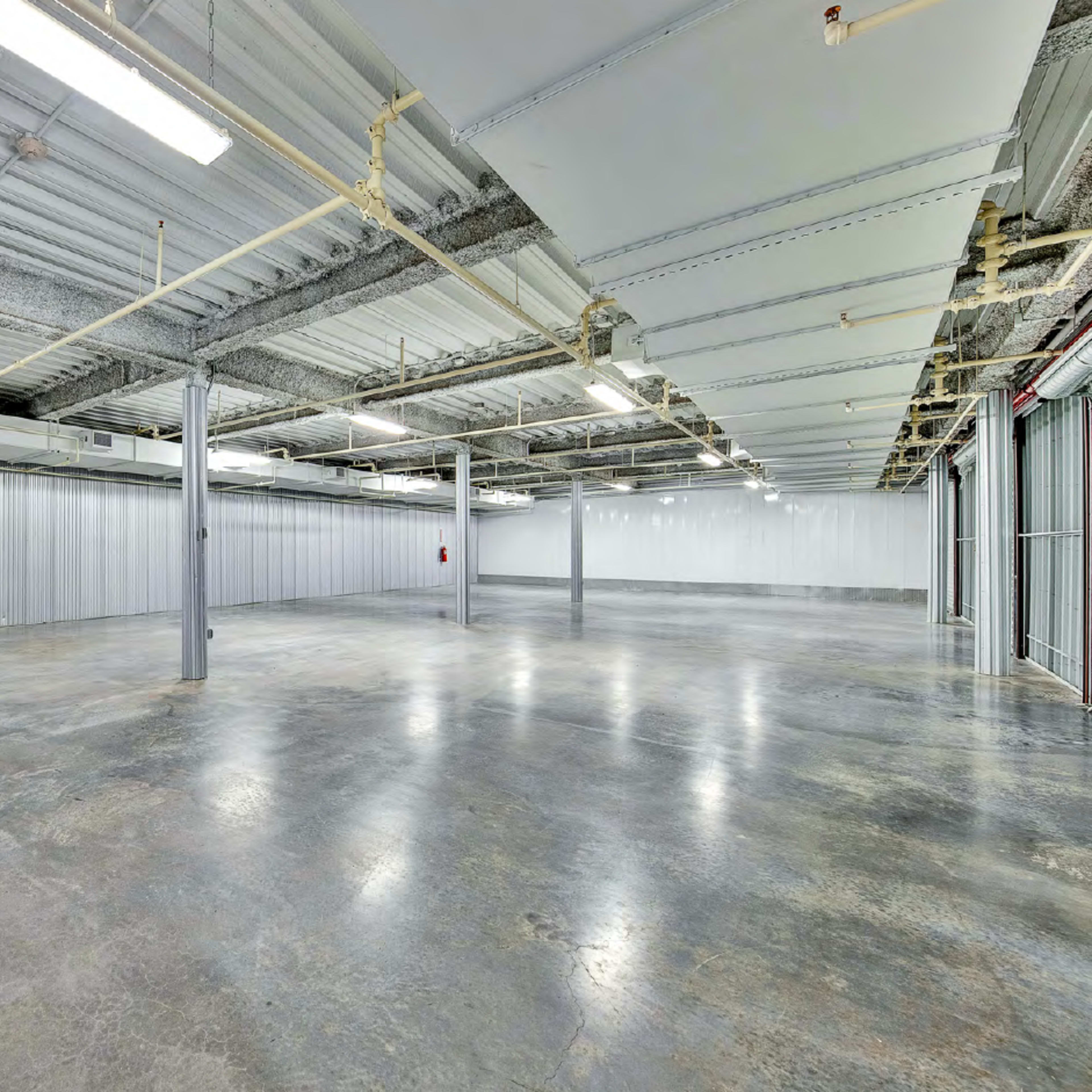 Modern Industrial Space Perfect for Versatile Gatherings Image in Harlem, New York, NY