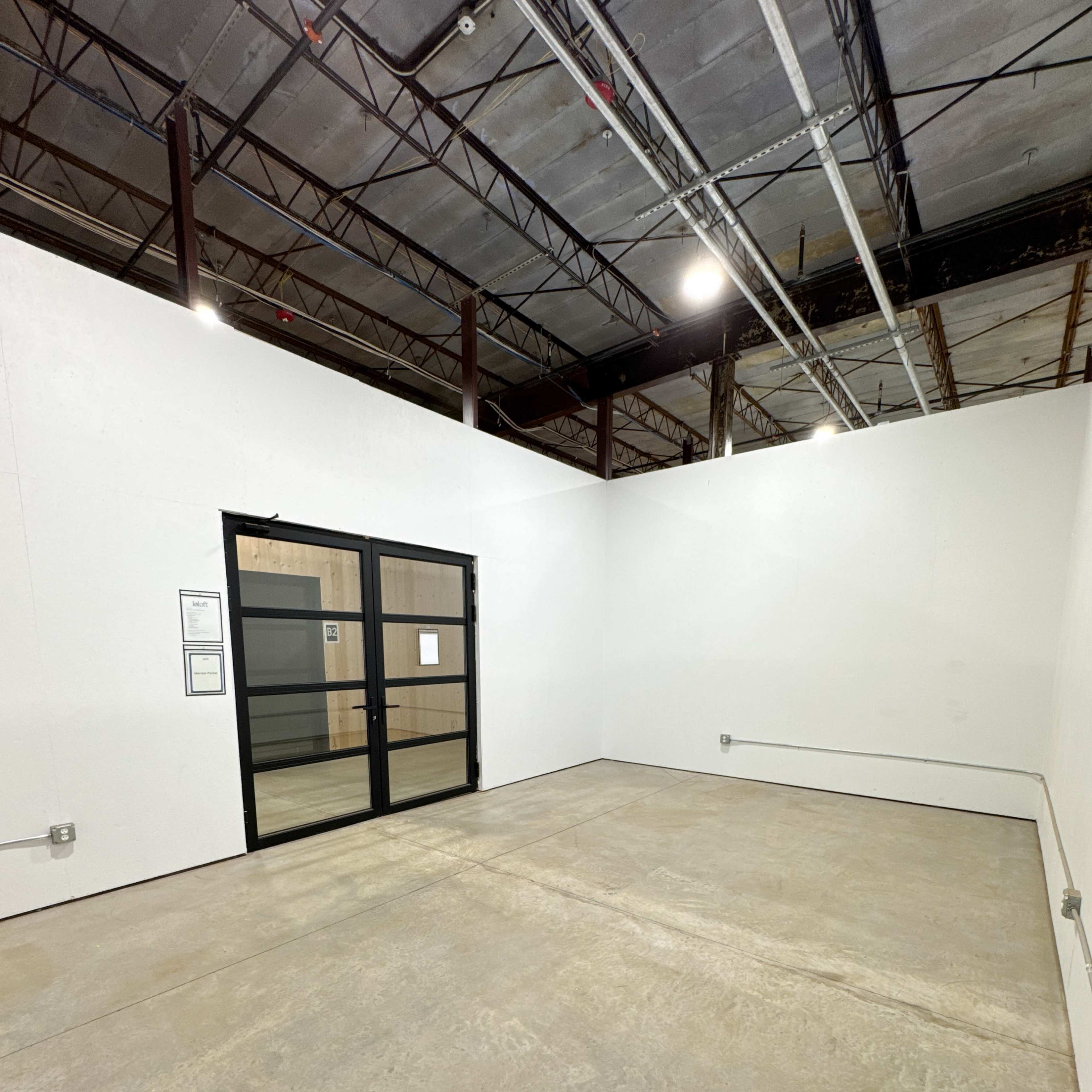Large Warehouse Showroom for Product Launches, Pop-Ups & Creative Commercial Events Image in Rogers, Rogers, AR