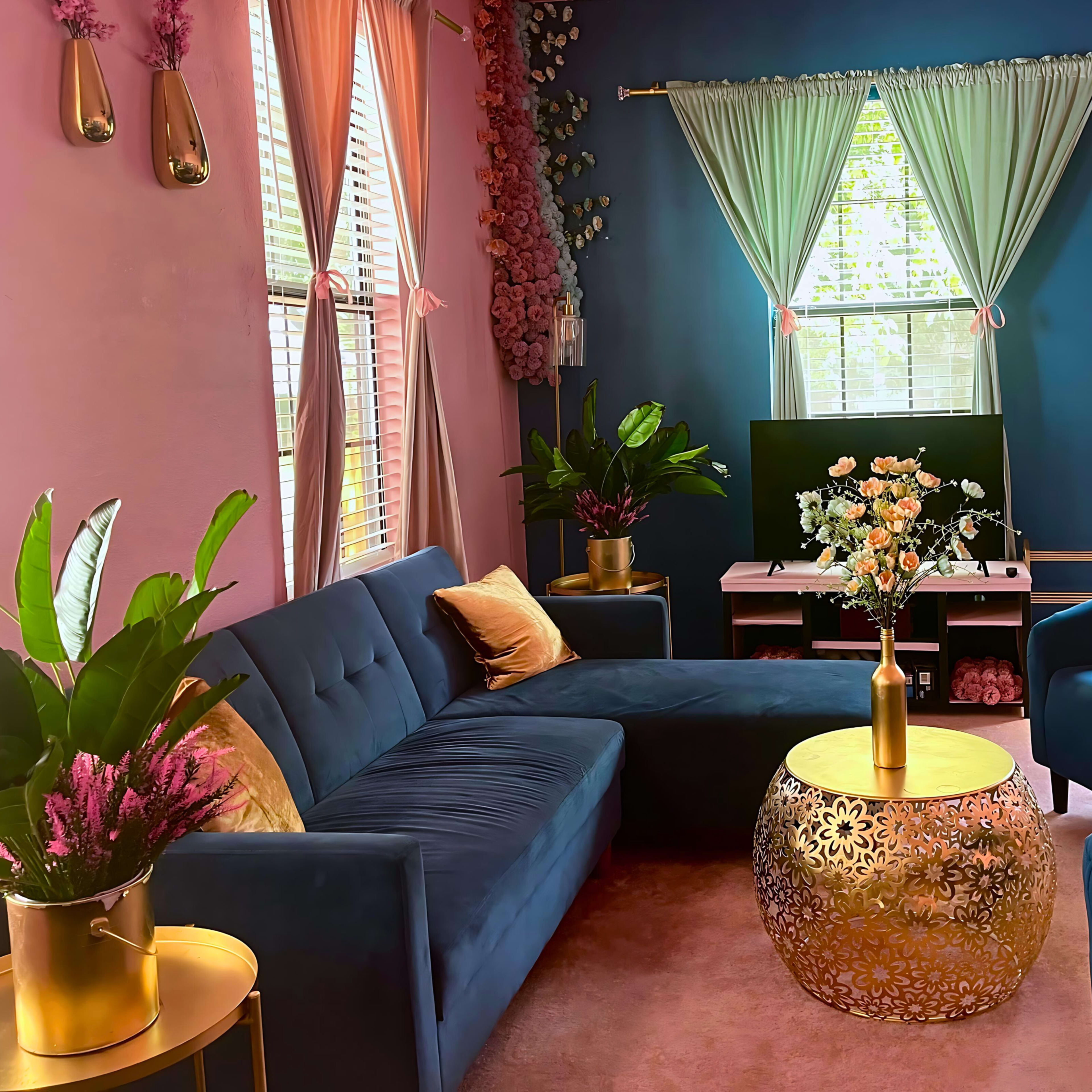 Unique, Cozy Venue for Intimate Meetings & Offsites Image in Holly, Austin, TX