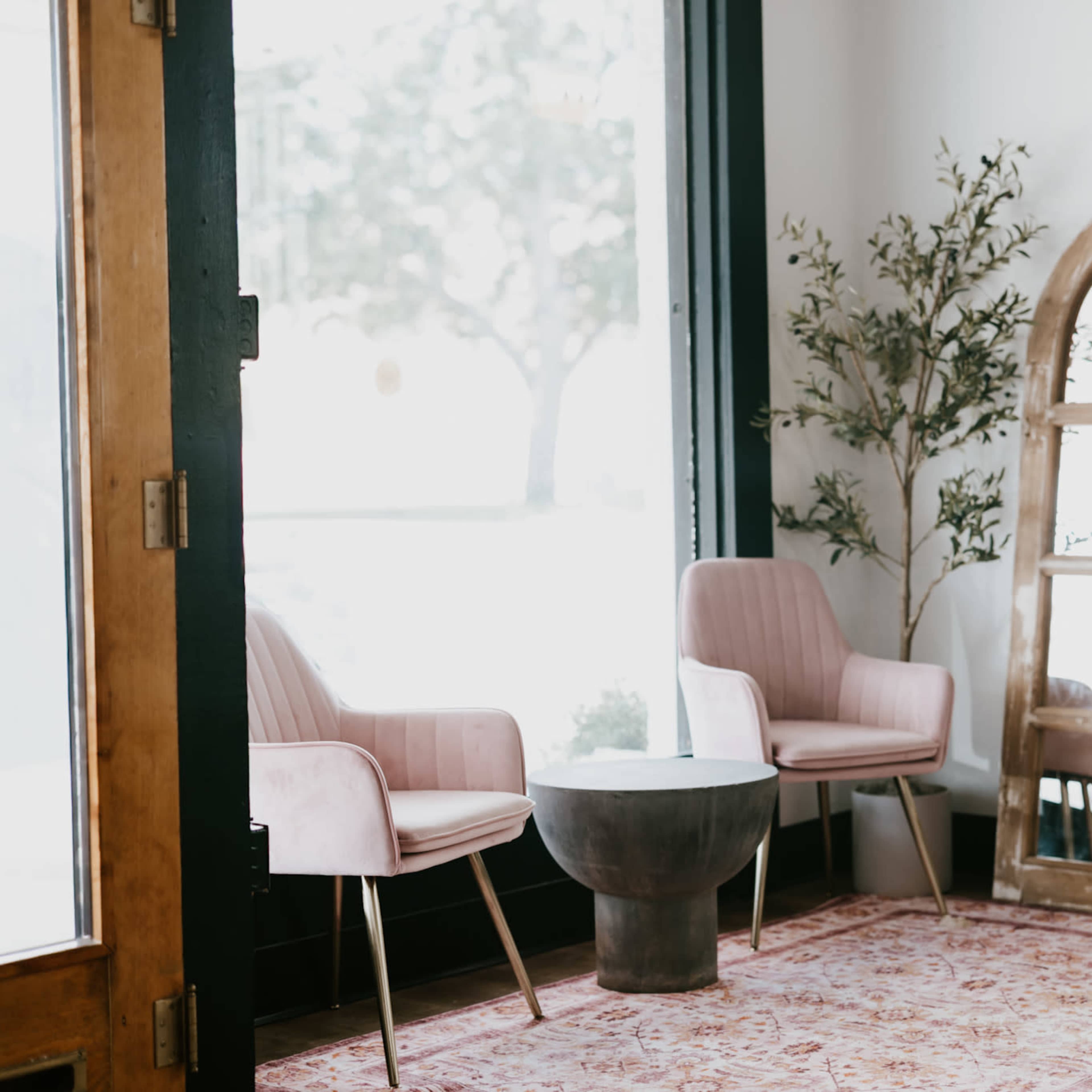 Modern Photo + Content Studio Near Downtown Image in La Grange, La Grange, TX