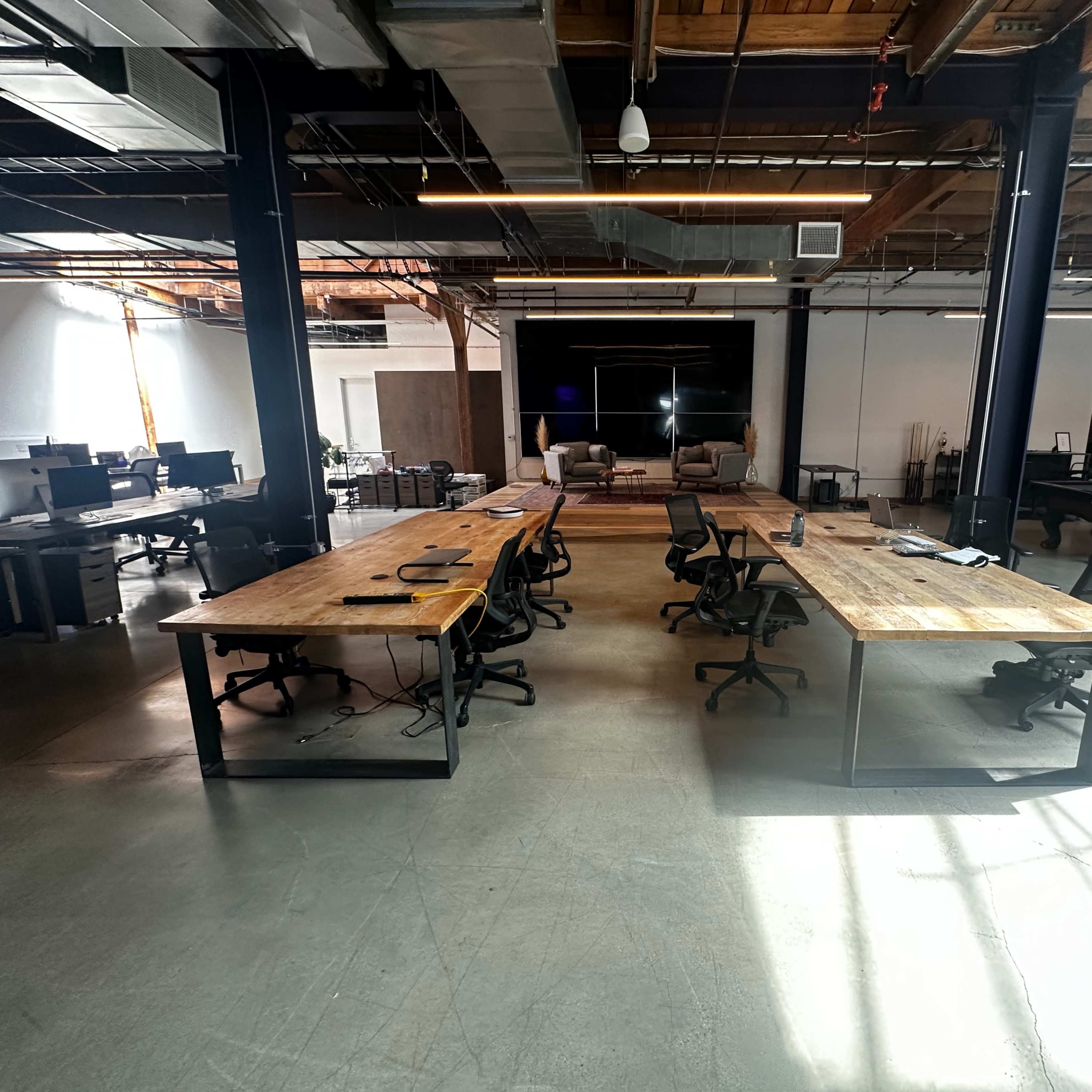 Arts District Studio with Conference Room and Main Stage Image in Central LA, Los Angeles, CA