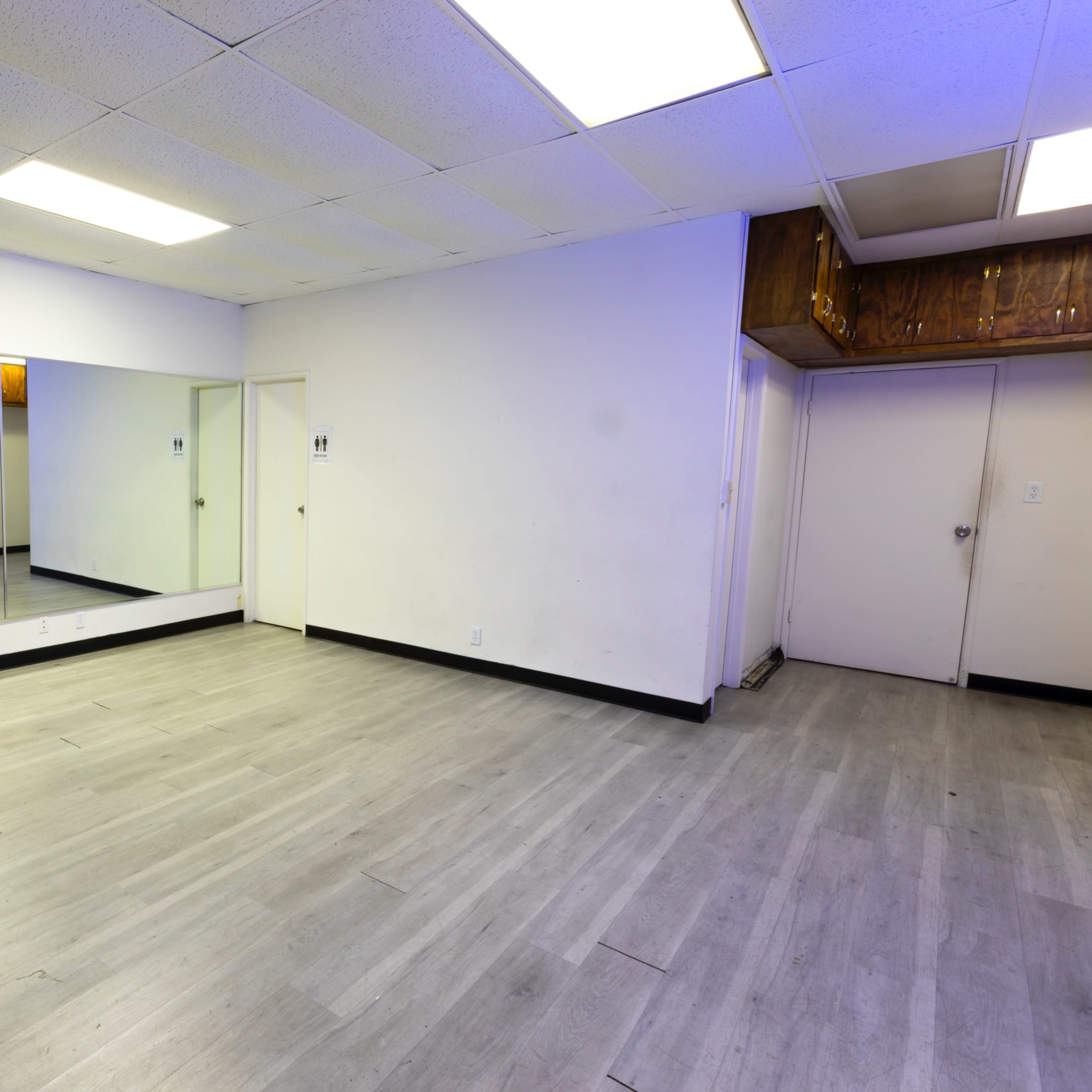 Clean Private Dance Space Image in Santa Fe Springs, Santa Fe Springs, CA