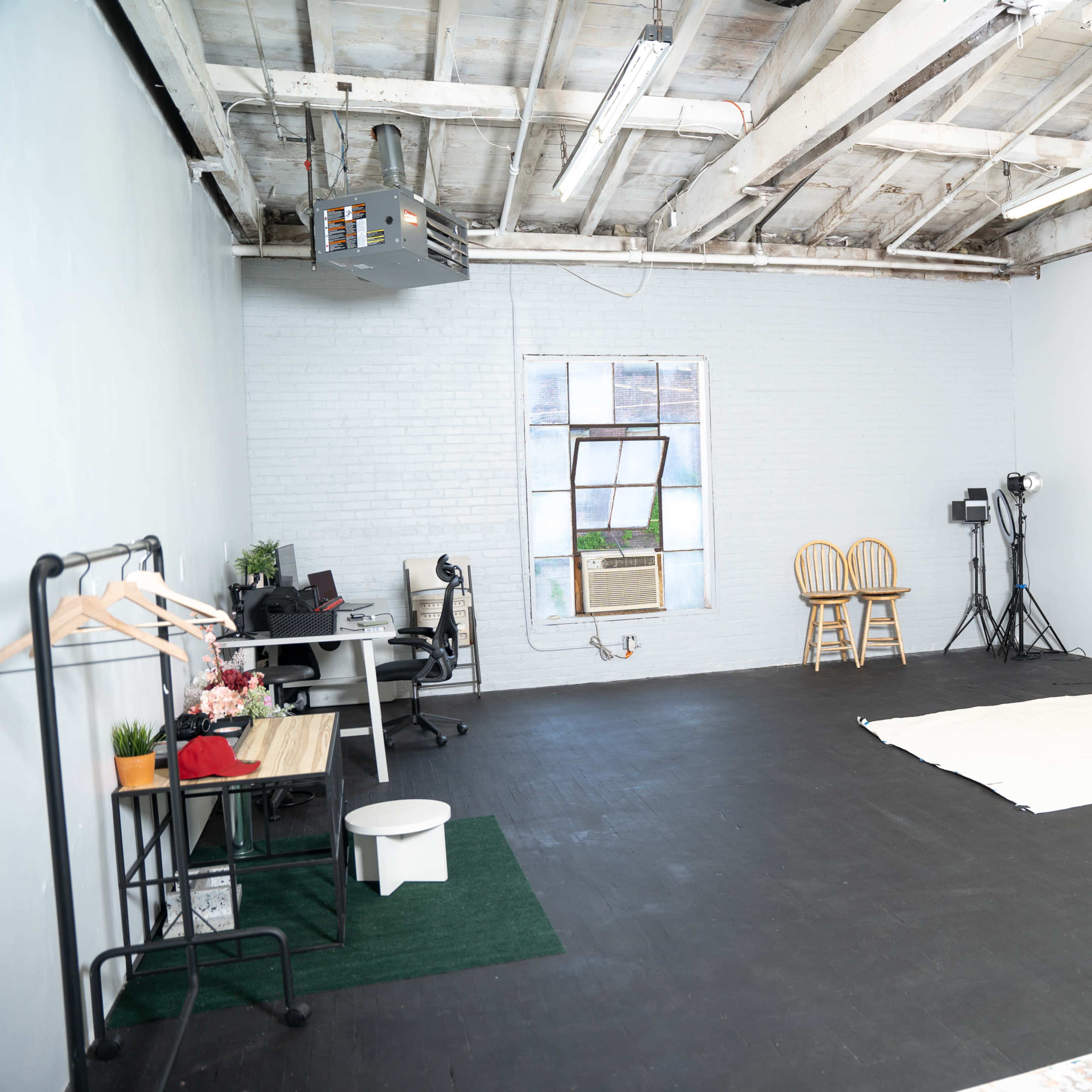 Photo Studio for Creatives Image in Garnerville, West Haverstraw, NY
