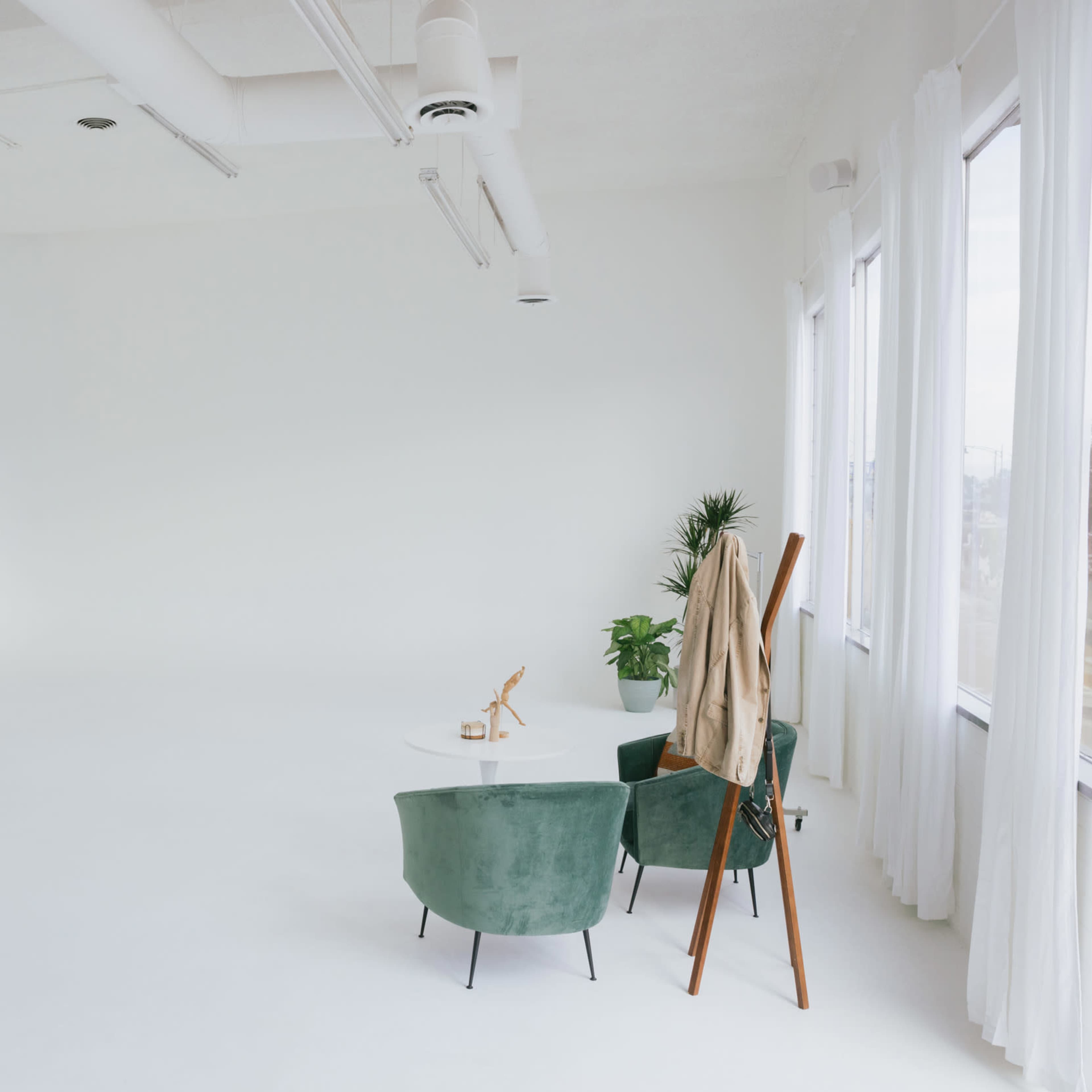 Large, Natural Light Studio Image in El Cajon, El Cajon, CA