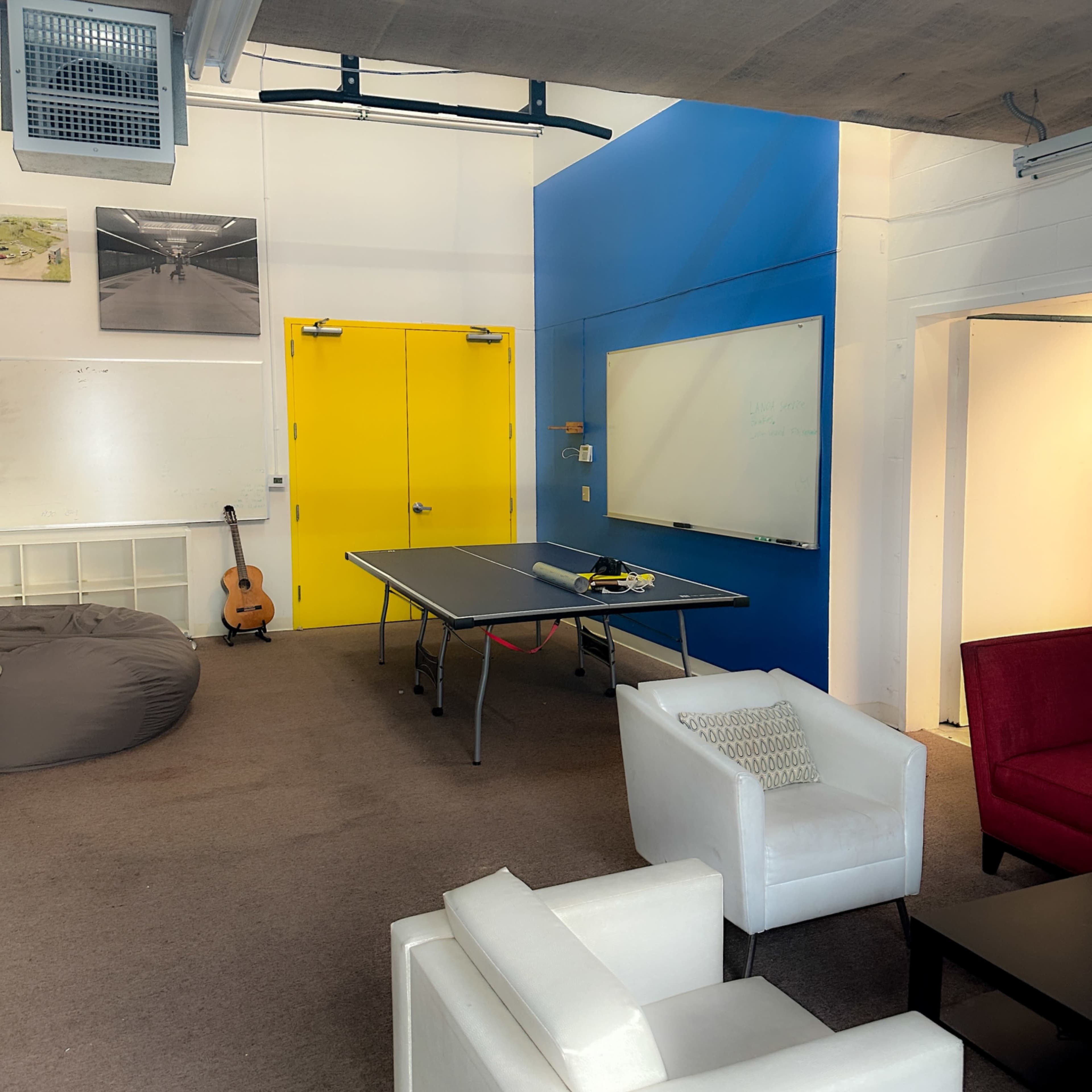 Simple, office, undustrial Image in Mountain View, Mountain View, CA