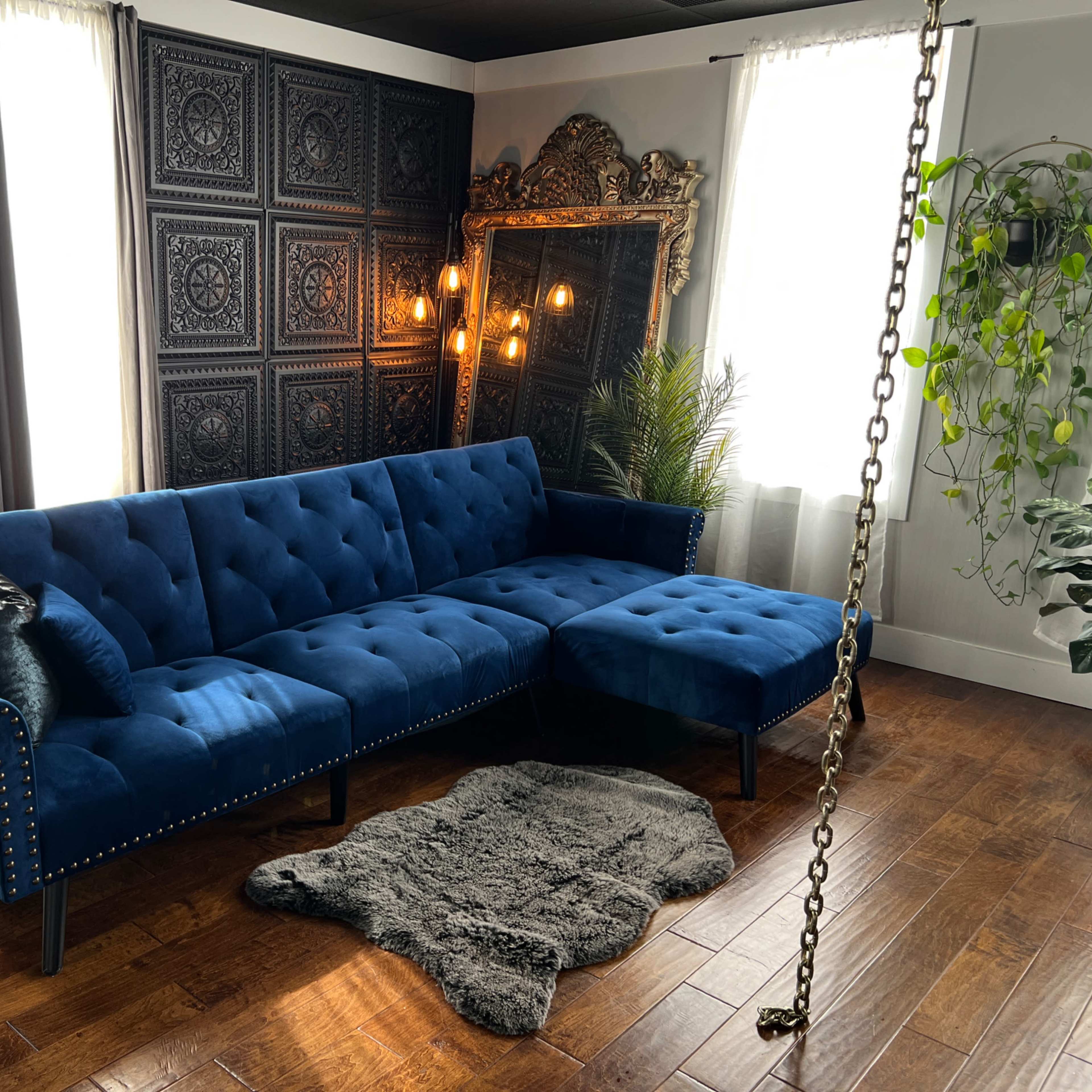 Lifestyle/Boudoir Photo Studio with TONS of Natural Light! Image in Argyle, London, ON