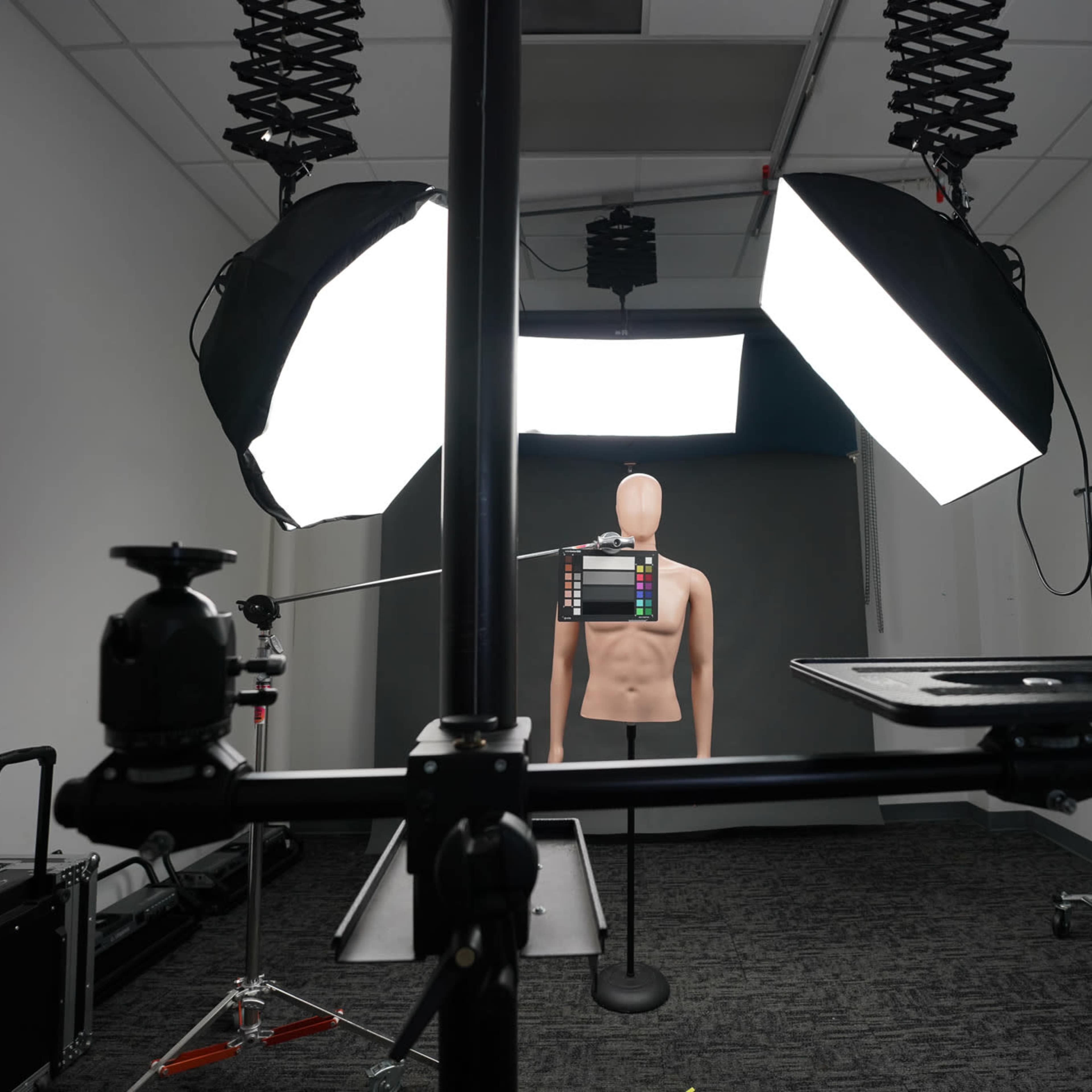 Pre-lit Flex Studio Space Image in Southwest Carrollton, Carrollton, TX