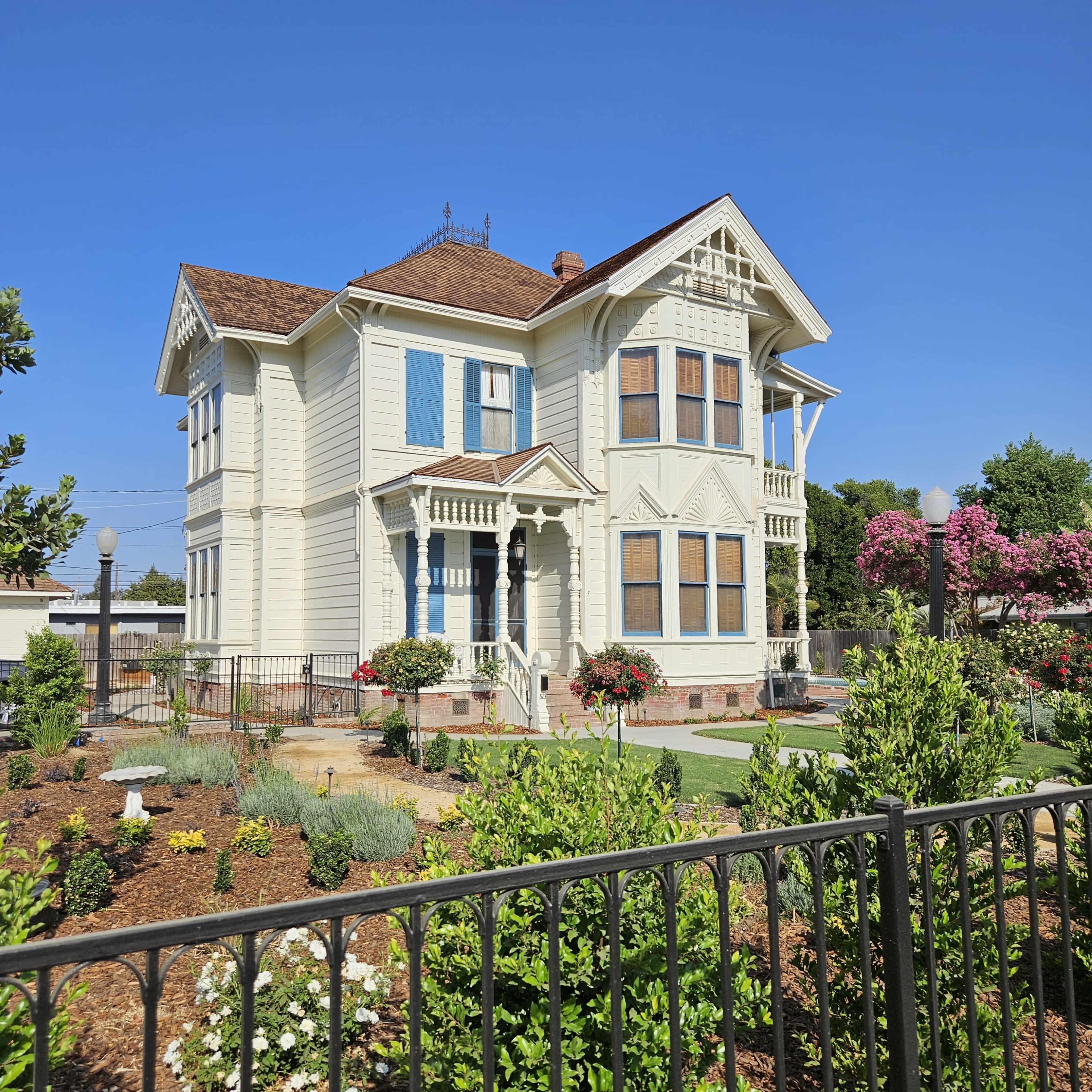 Period Victorian Historic Inn & European Gardens Image in Visalia, Visalia, CA