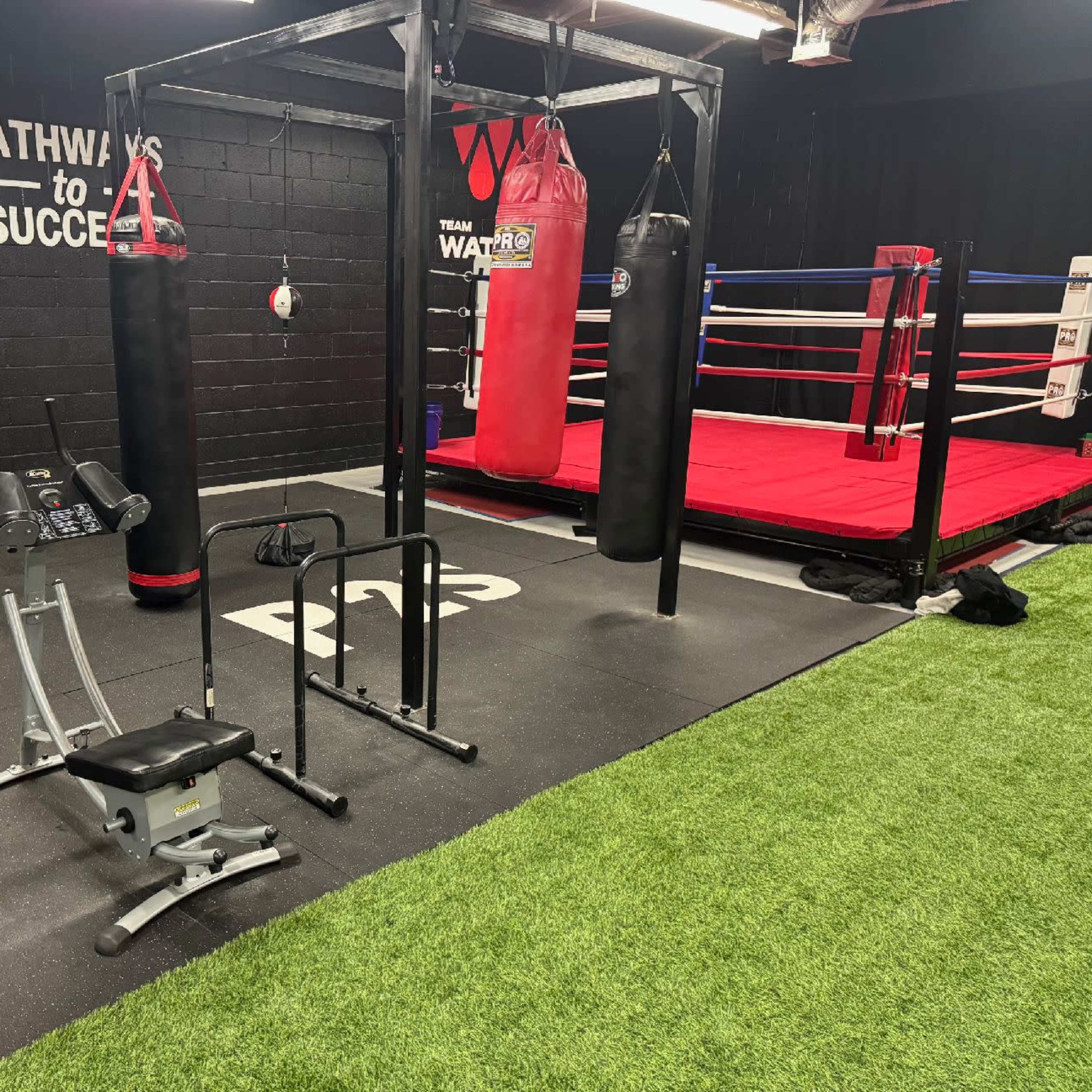 Private gym Image in Chatsworth, Los Angeles, CA