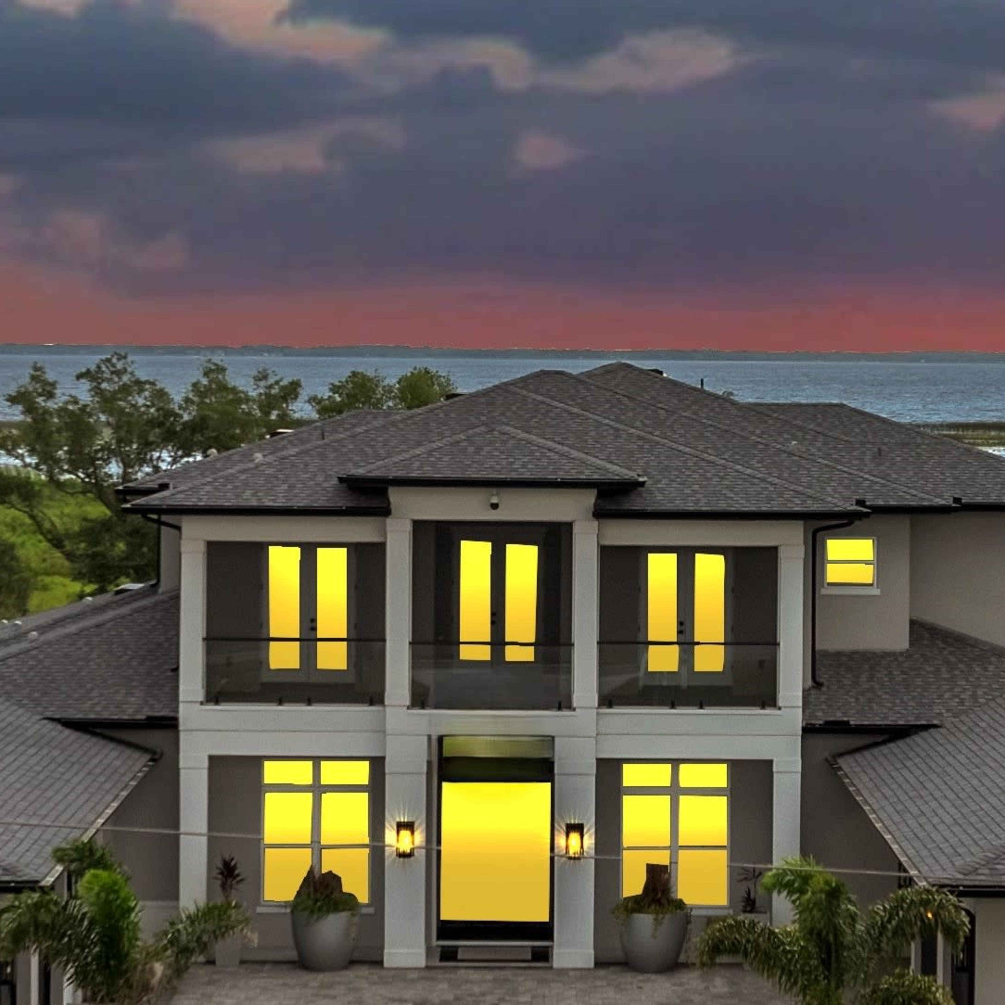 Lux Mansion Image in , Kissimmee, FL