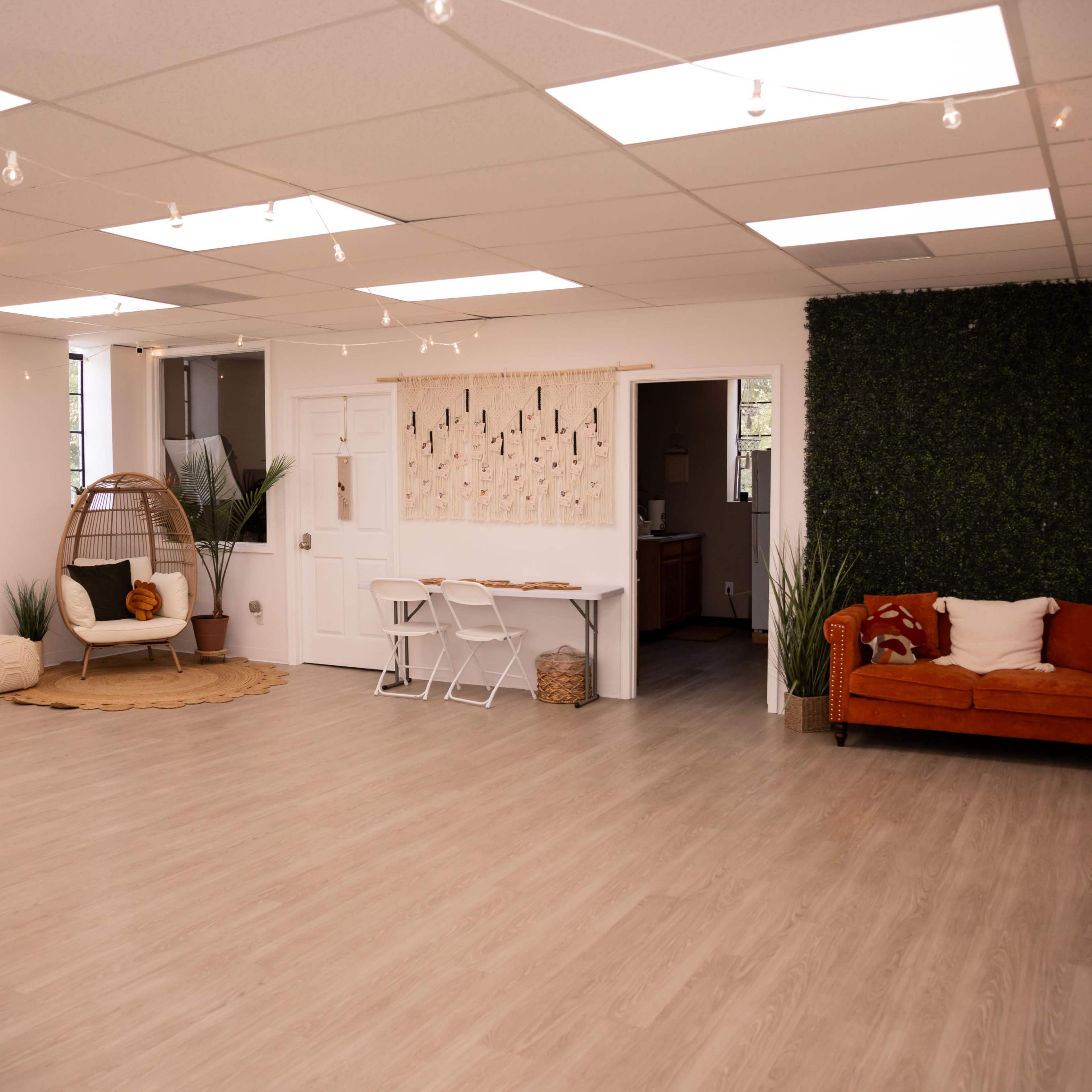 Versatile Meeting Space and Content Studio Image in Knoxville, Knoxville, TN