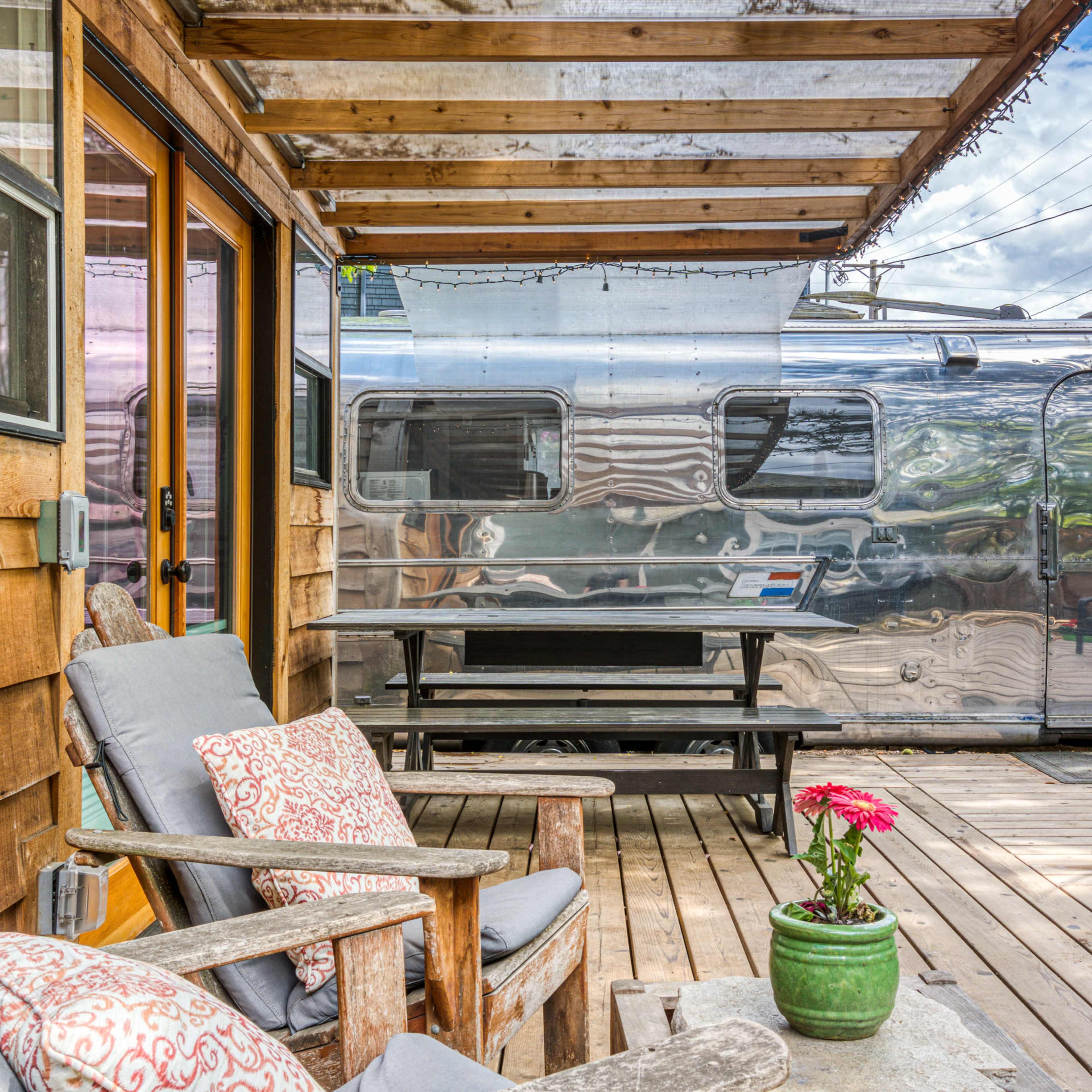Beautifully Remodeled Vintage 1970's Airstream Image in Overlook, Portland, OR