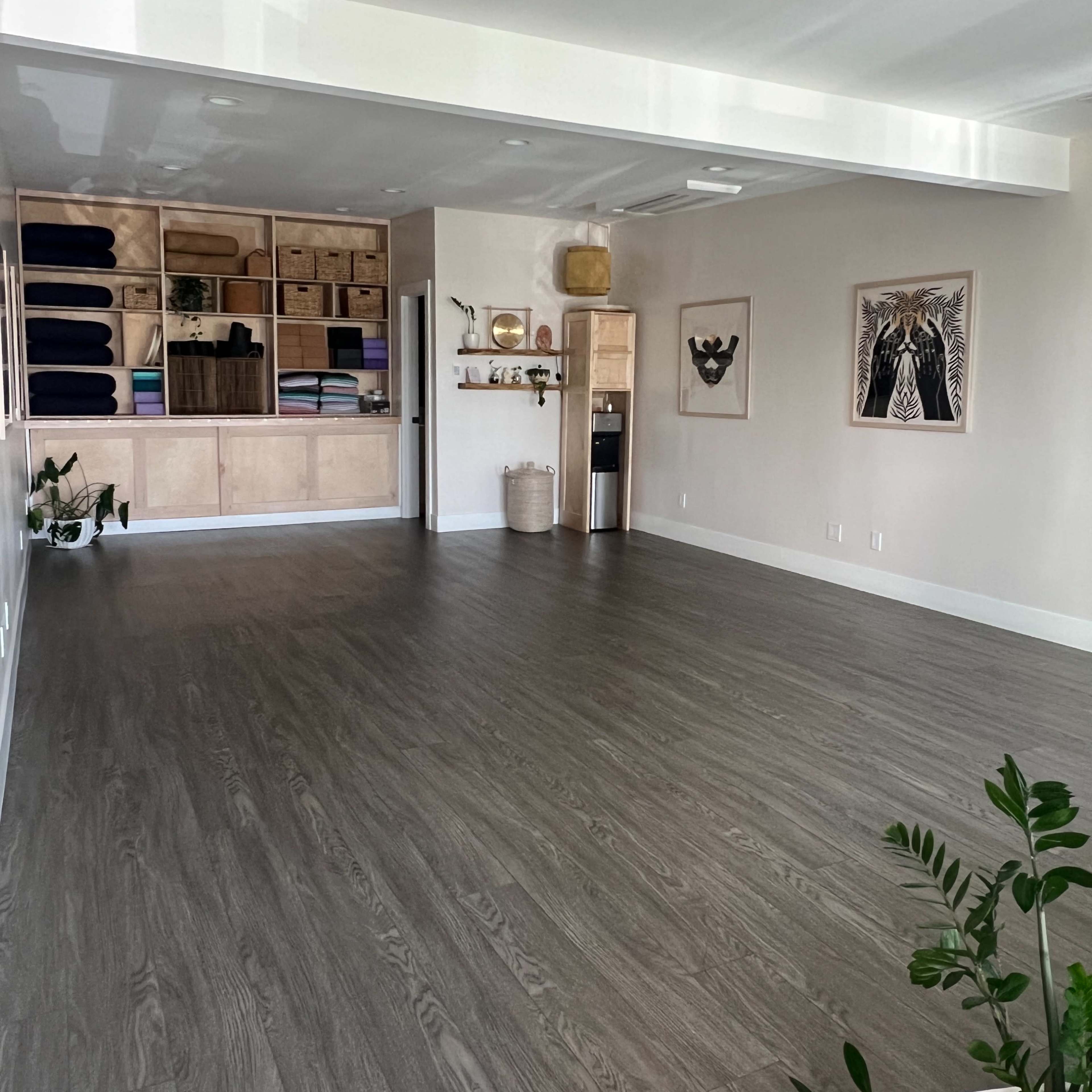 Beautiful Wellness Studio for Yoga, Sound Healing, Group Classes and More! Image in Manhattan Beach, Manhattan Beach, CA