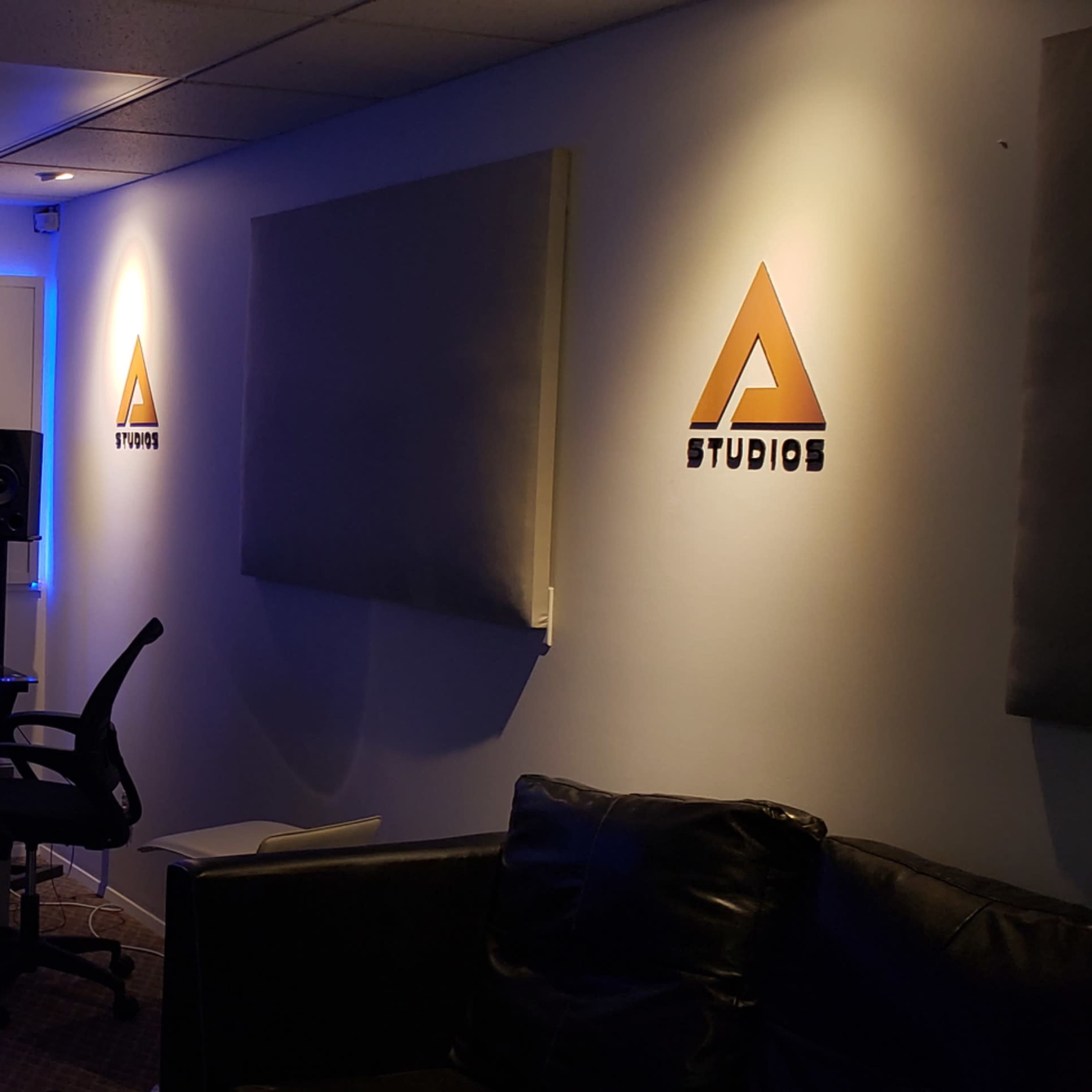 Awsm Studios - Your Hub for Professional Audio and Video Production Image in Newton, Surrey, BC