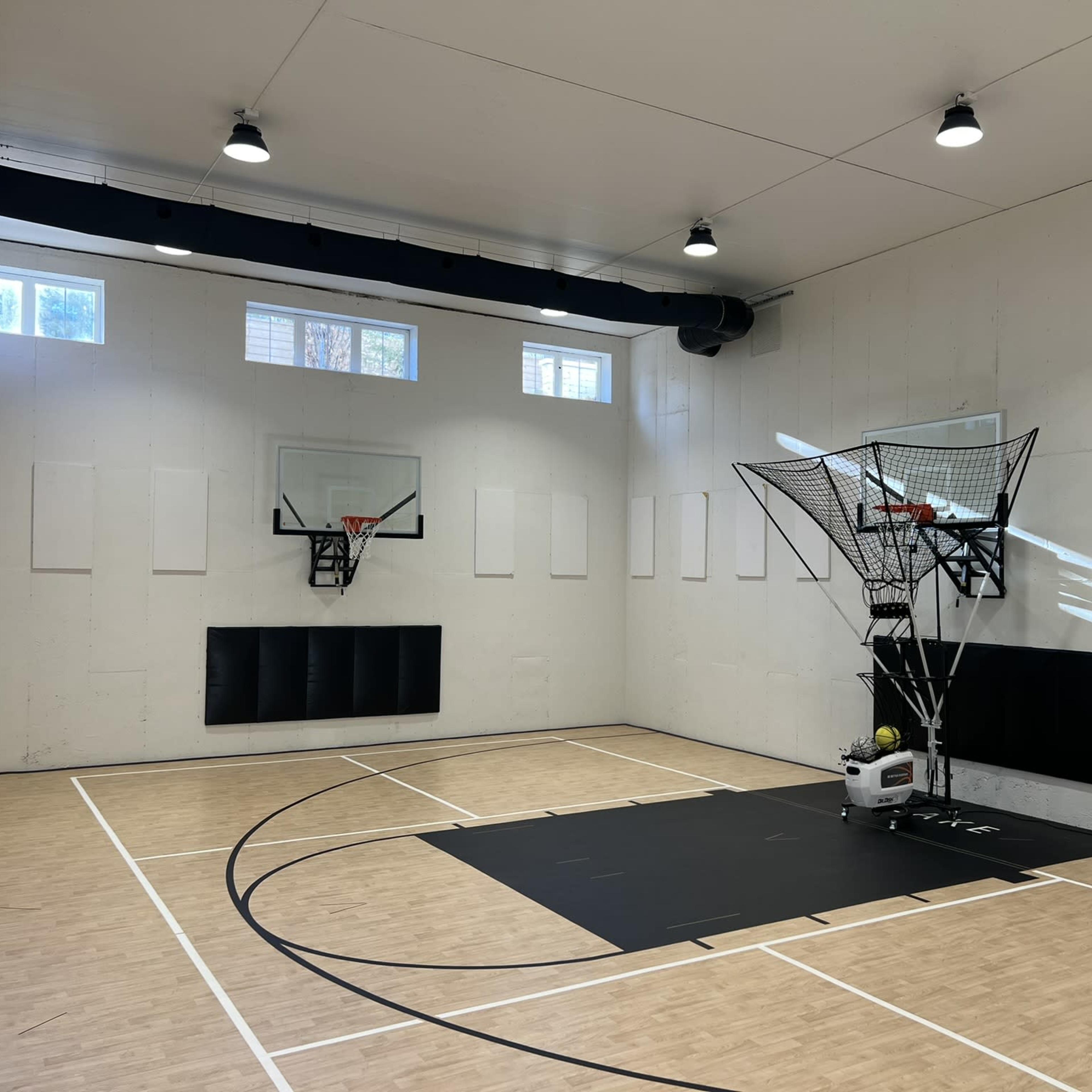 10,000 Sqft Ranch Home, Spacious Kitchen/Great Room, Indoor Basketball Court, Large Windows Image in Highland, American Fork, UT