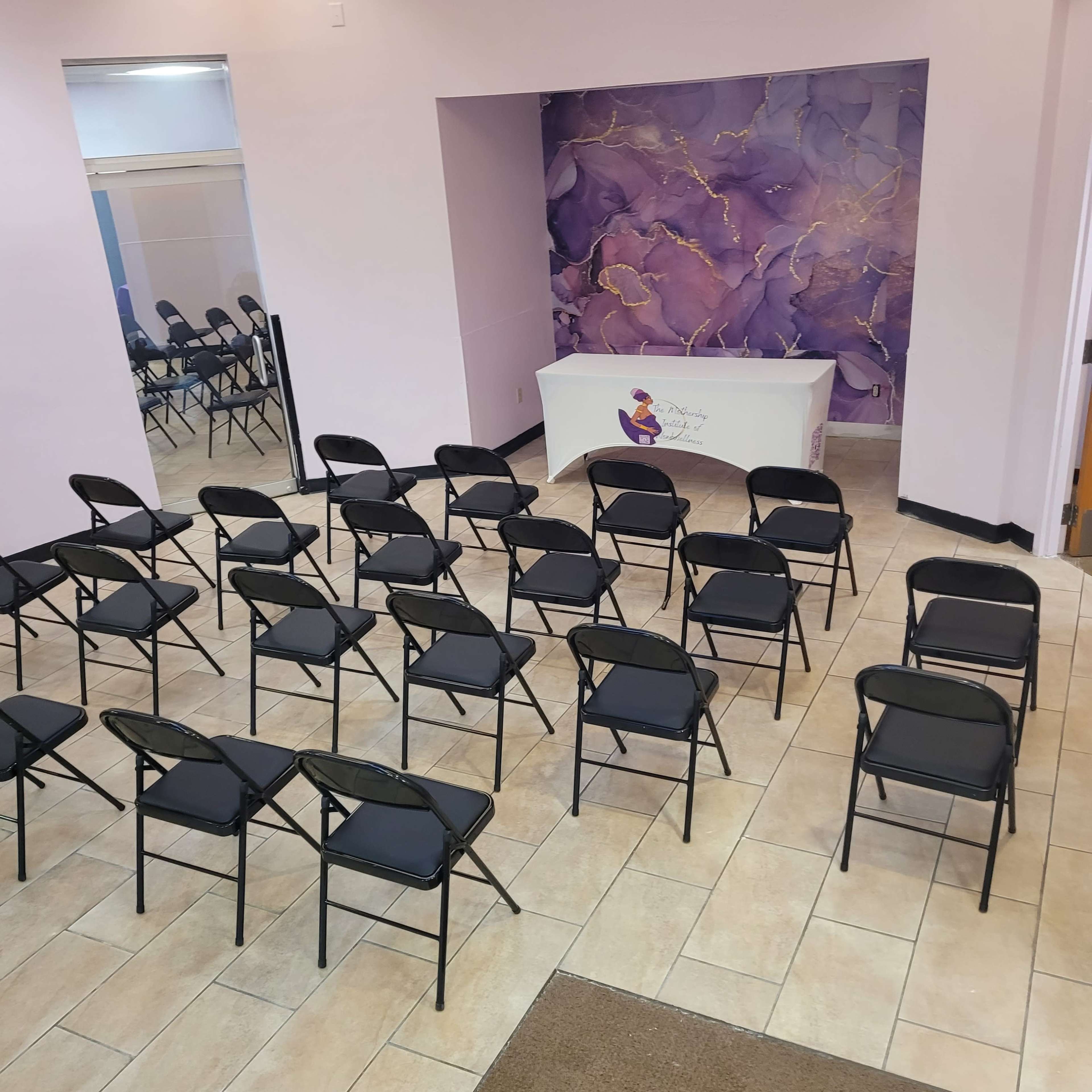 A creative gathering, meeting and event space located in the center of Cincinnati. Image in Paddock Hills, Cincinnati, OH