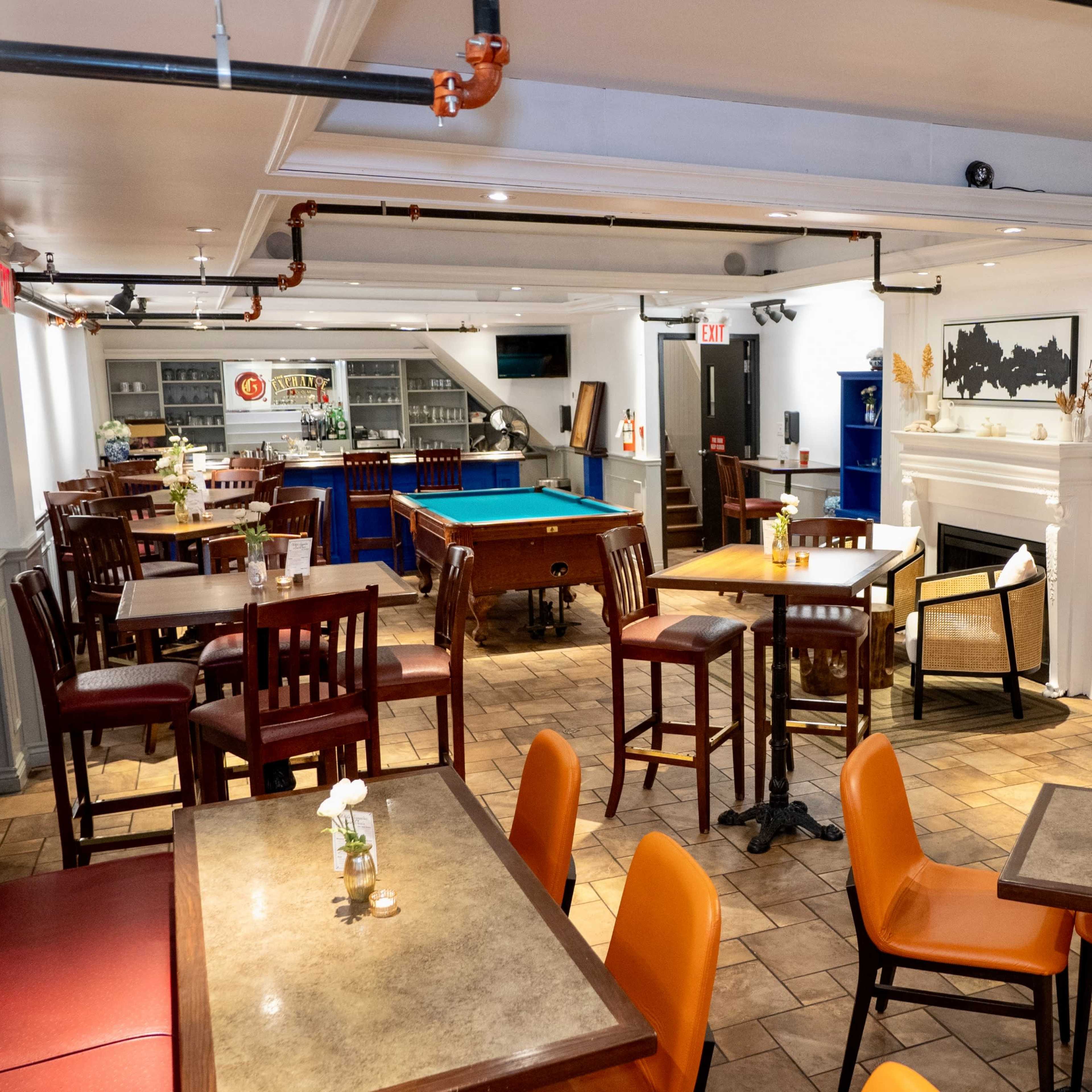 Classy and cozy lounge and bar Image in Upper Beaches, Toronto, ON