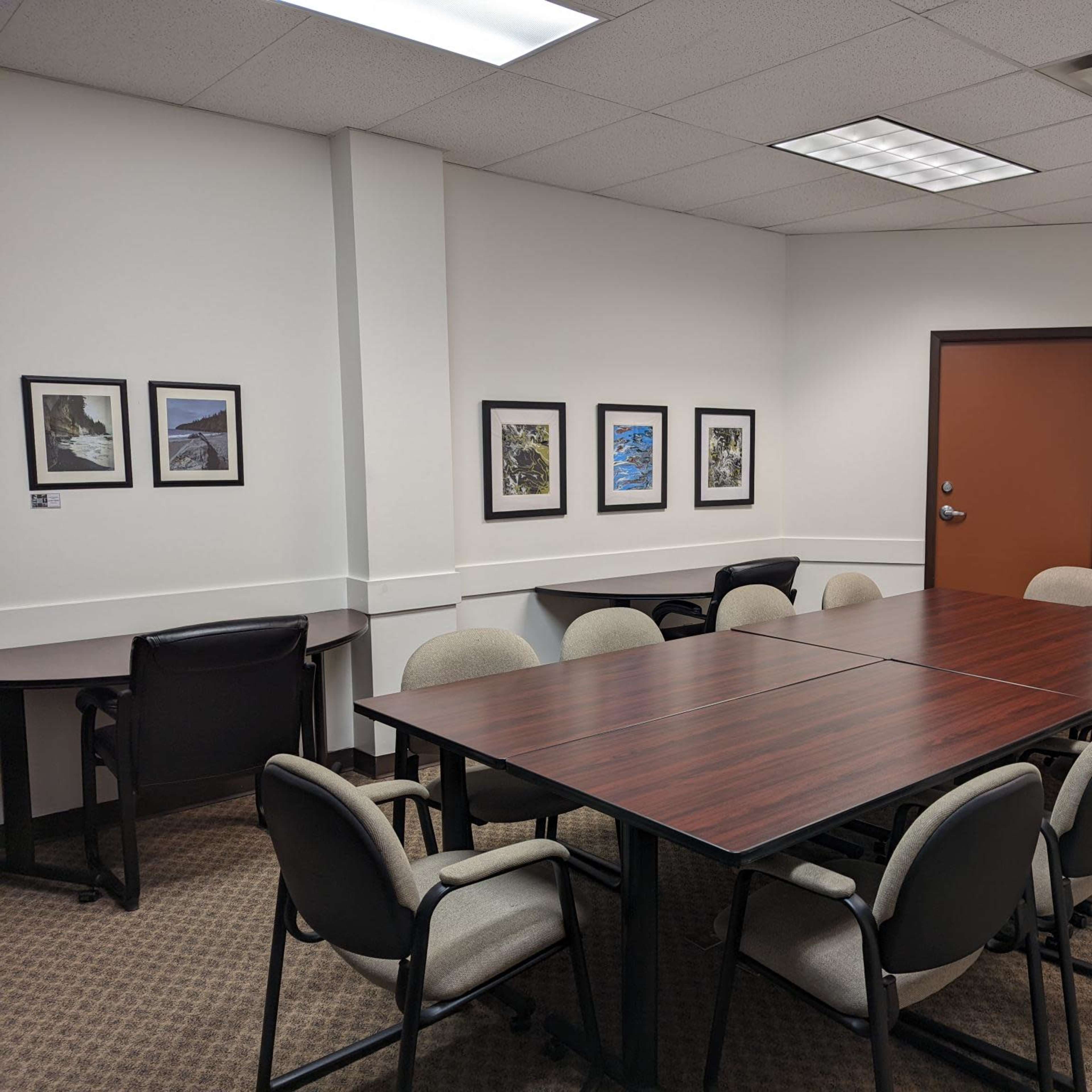 Spacious Boardroom for Rent – Ideal for Meetings and Presentations Image in Saanich, Victoria, BC