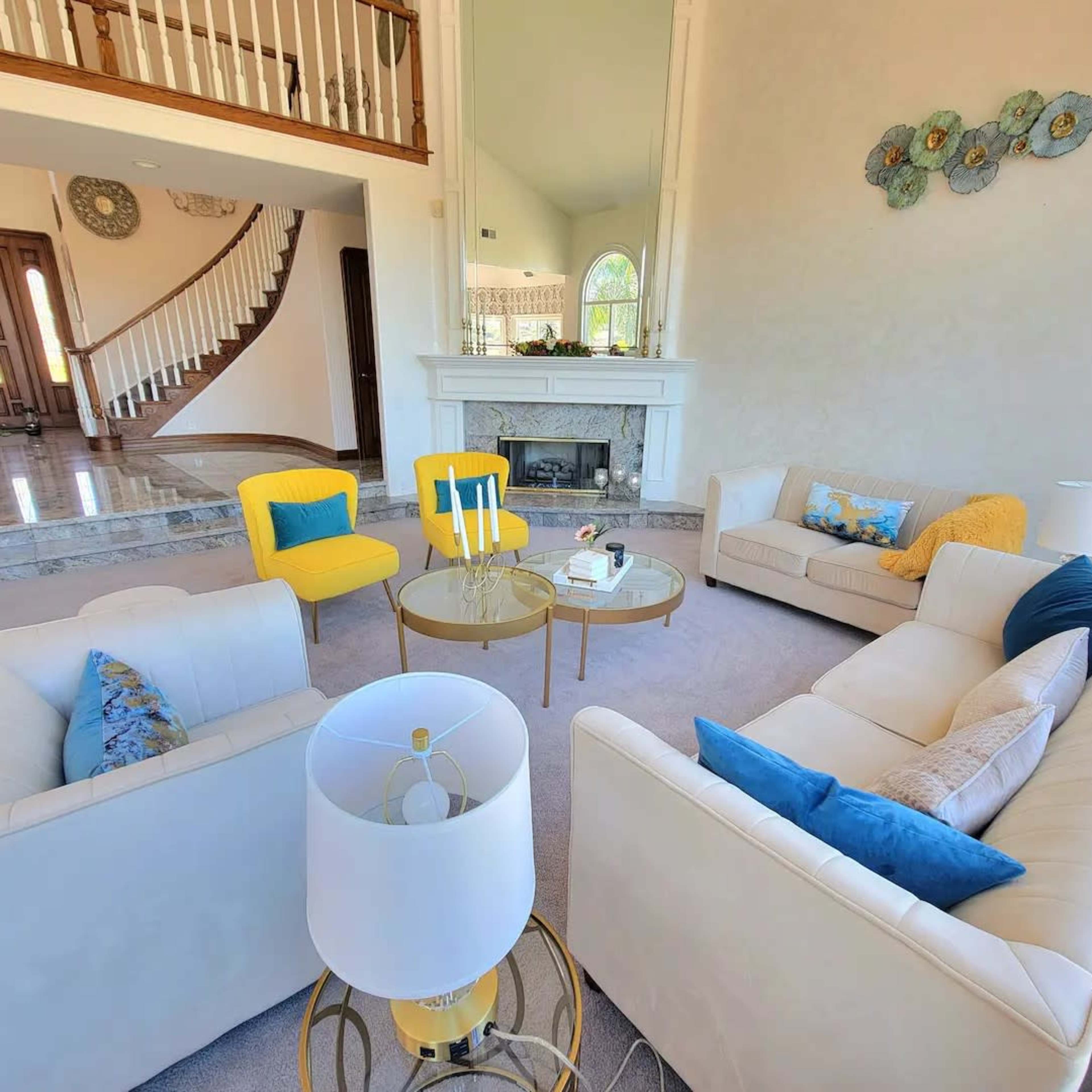 Luxury Hill Villa with Spectacular View Image in Anaheim Hills, Anaheim, CA