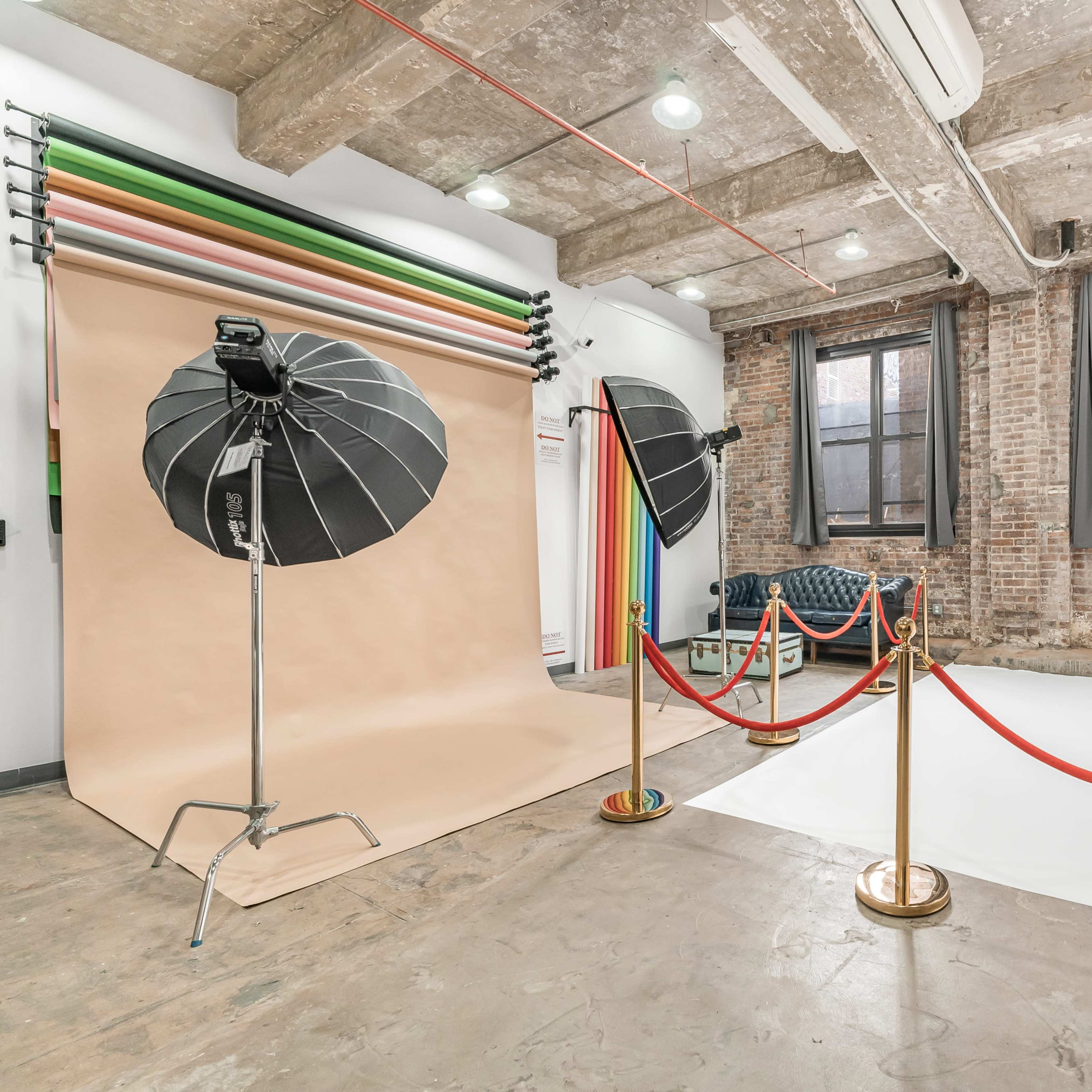 125: Affordable Natural Light Cyc Wall Studio w/ FREE Lighting & Equipment (AC & Heater Available!) Image in East Williamsburg, Brooklyn, NY