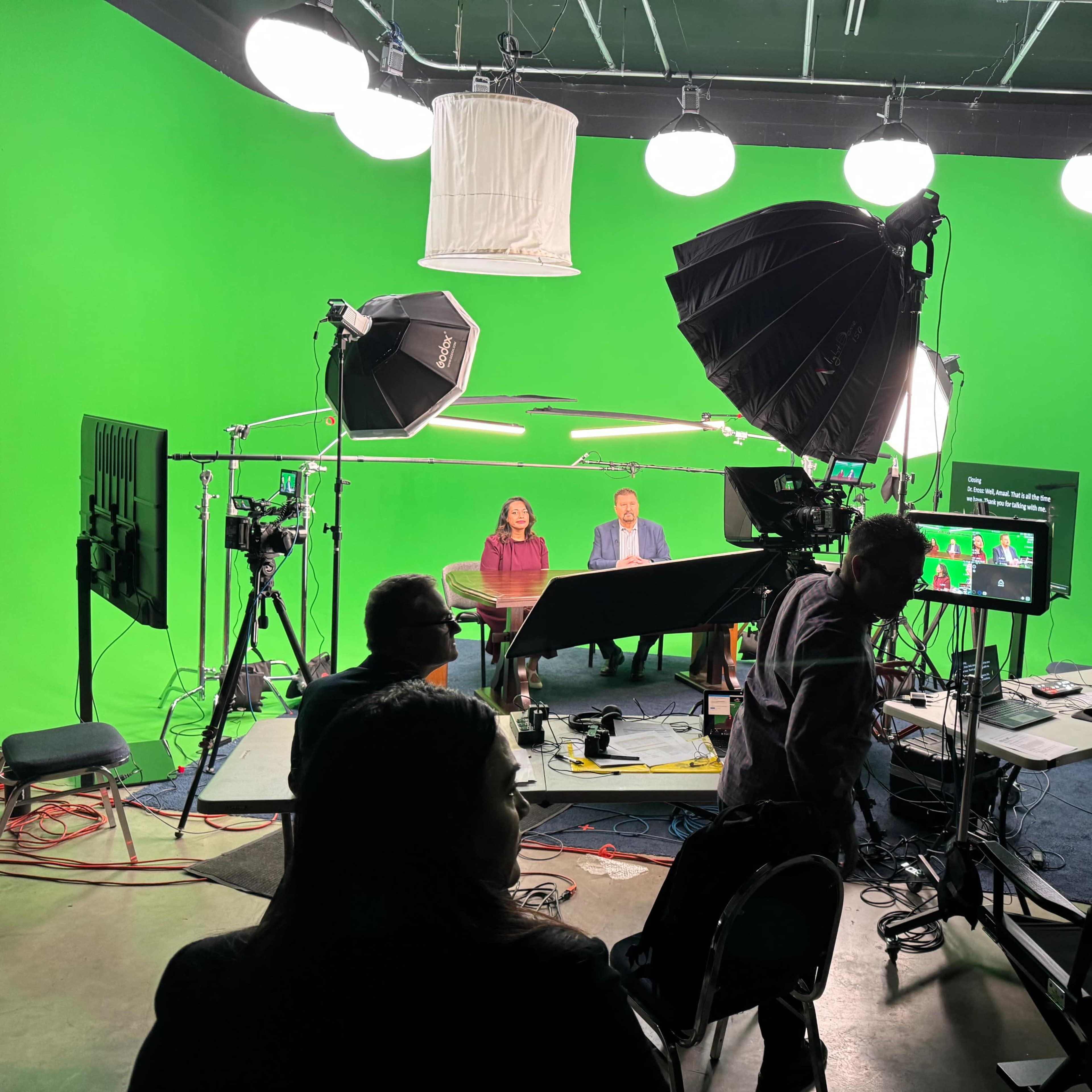 4,000 sqft Professional Video Studio with Green Screen & Green Cycloramic Screen. Image in Camelback East Village, Phoenix, AZ