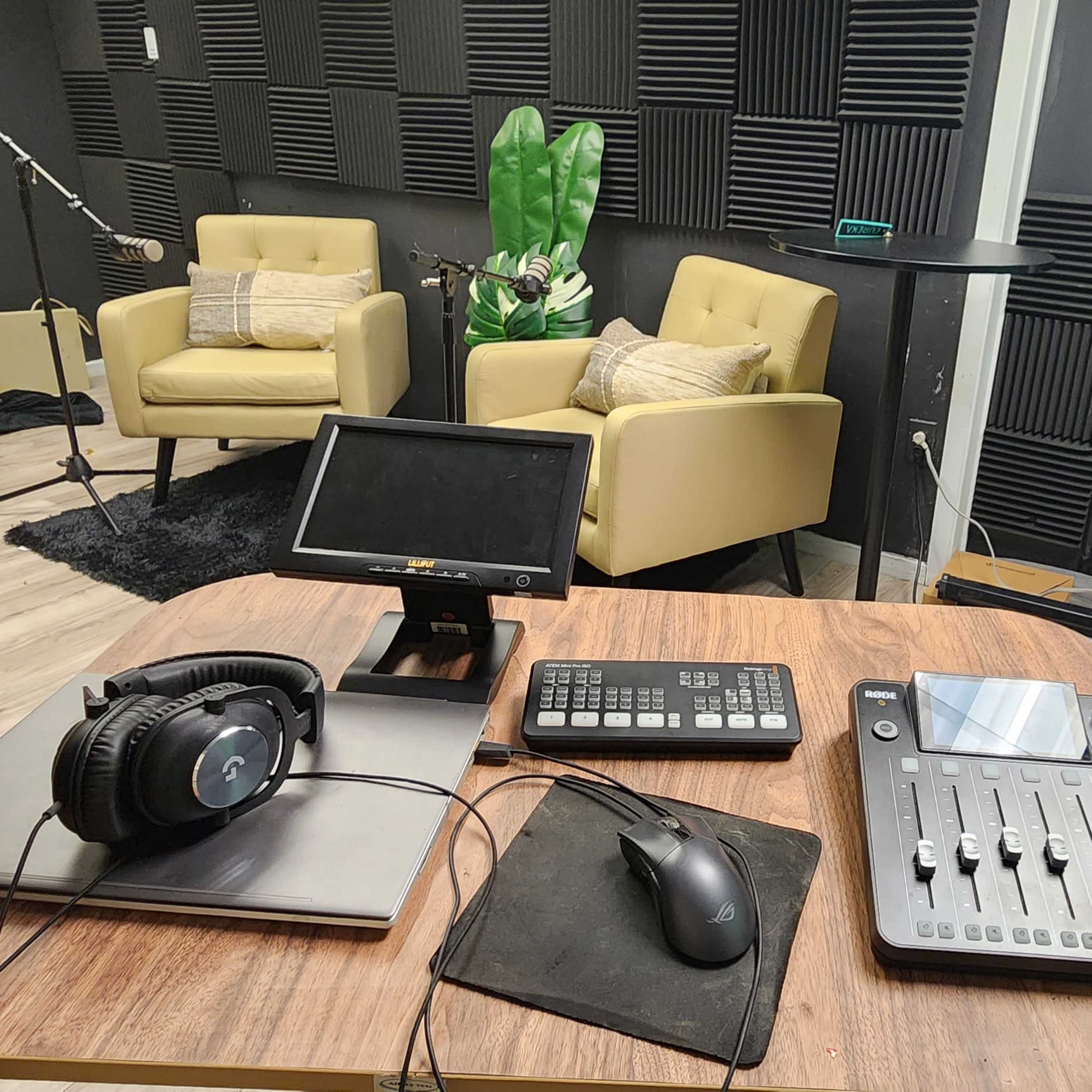 Fully Equipped Podcast Studio Image in Greenburgh, Ardsley, NY