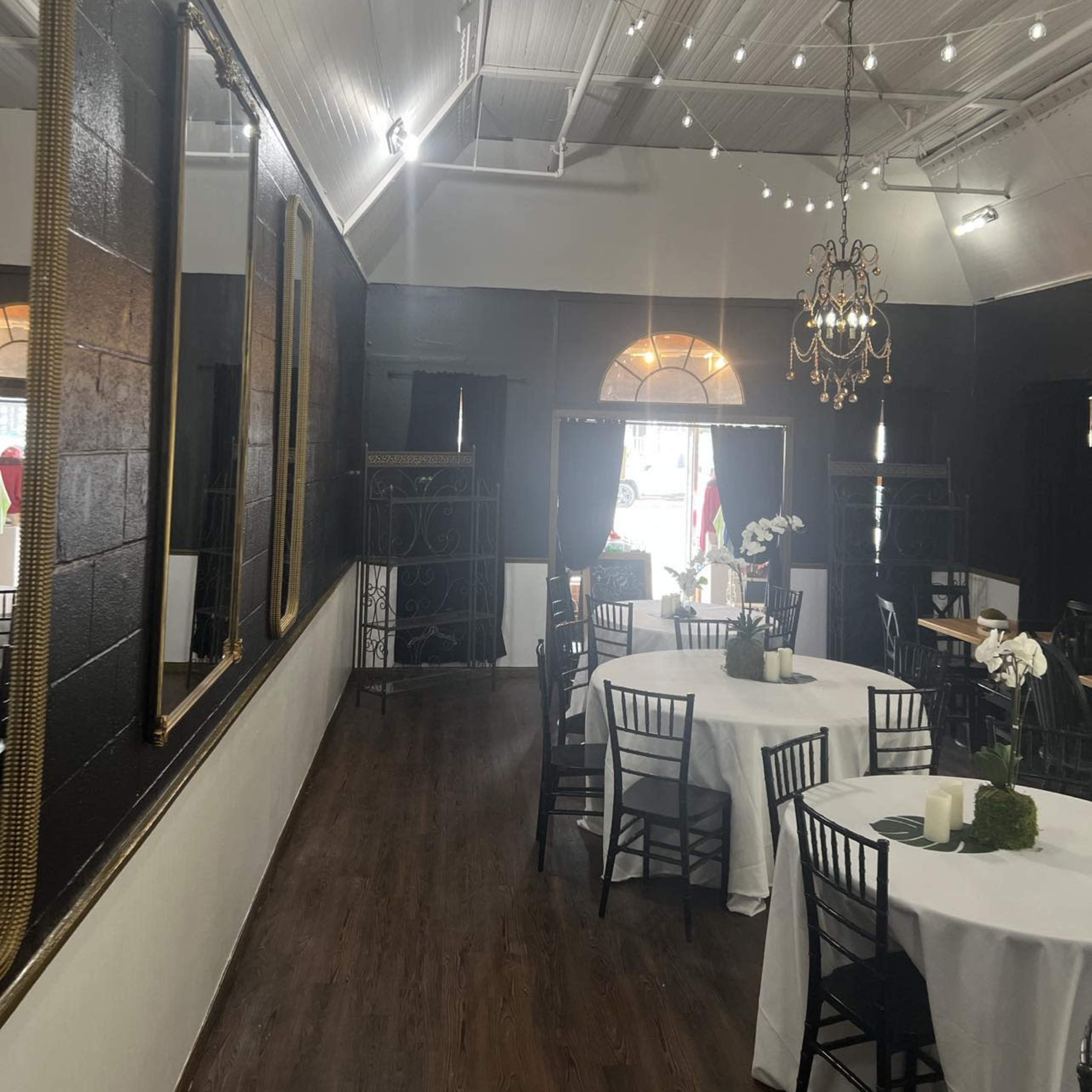 Classy event space in popular downtown Grapevine, Texas Image in Grapevine, Grapevine, TX