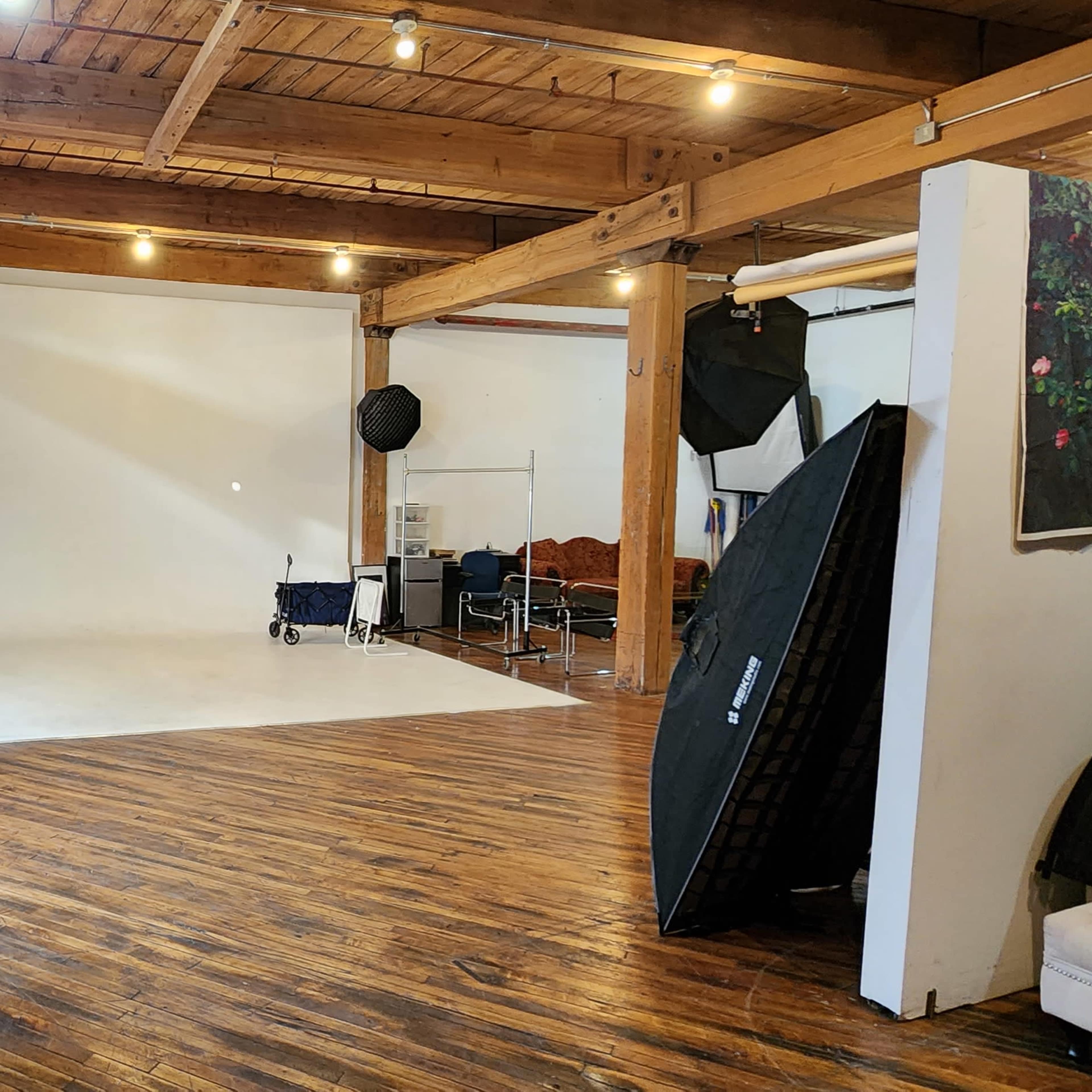 Professional Photography and Video Studio and event space with Cyc-wall Image in North Philadelphia, Philadelphia, PA