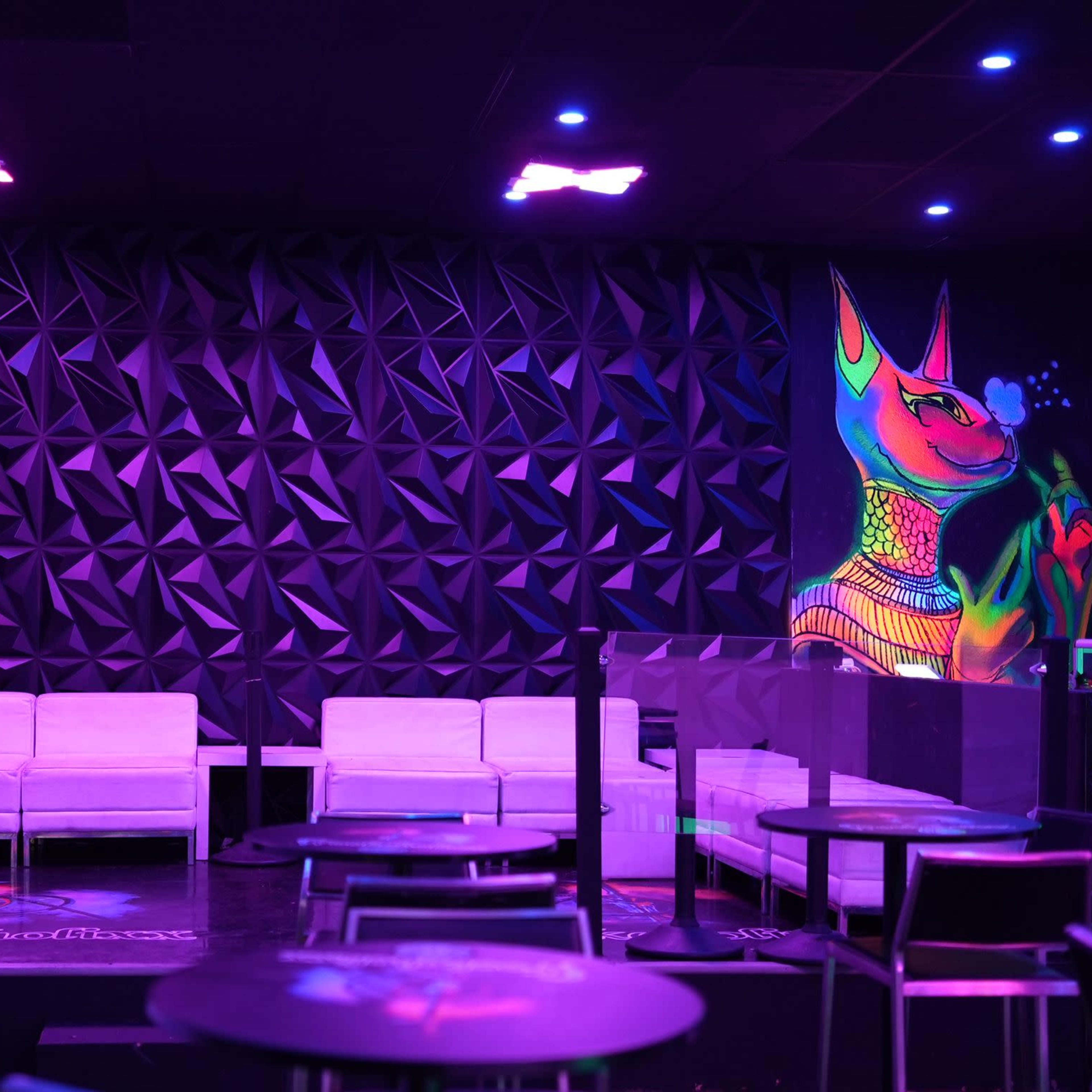 Spacious Event Lounge Image in West Park, Miramar, FL