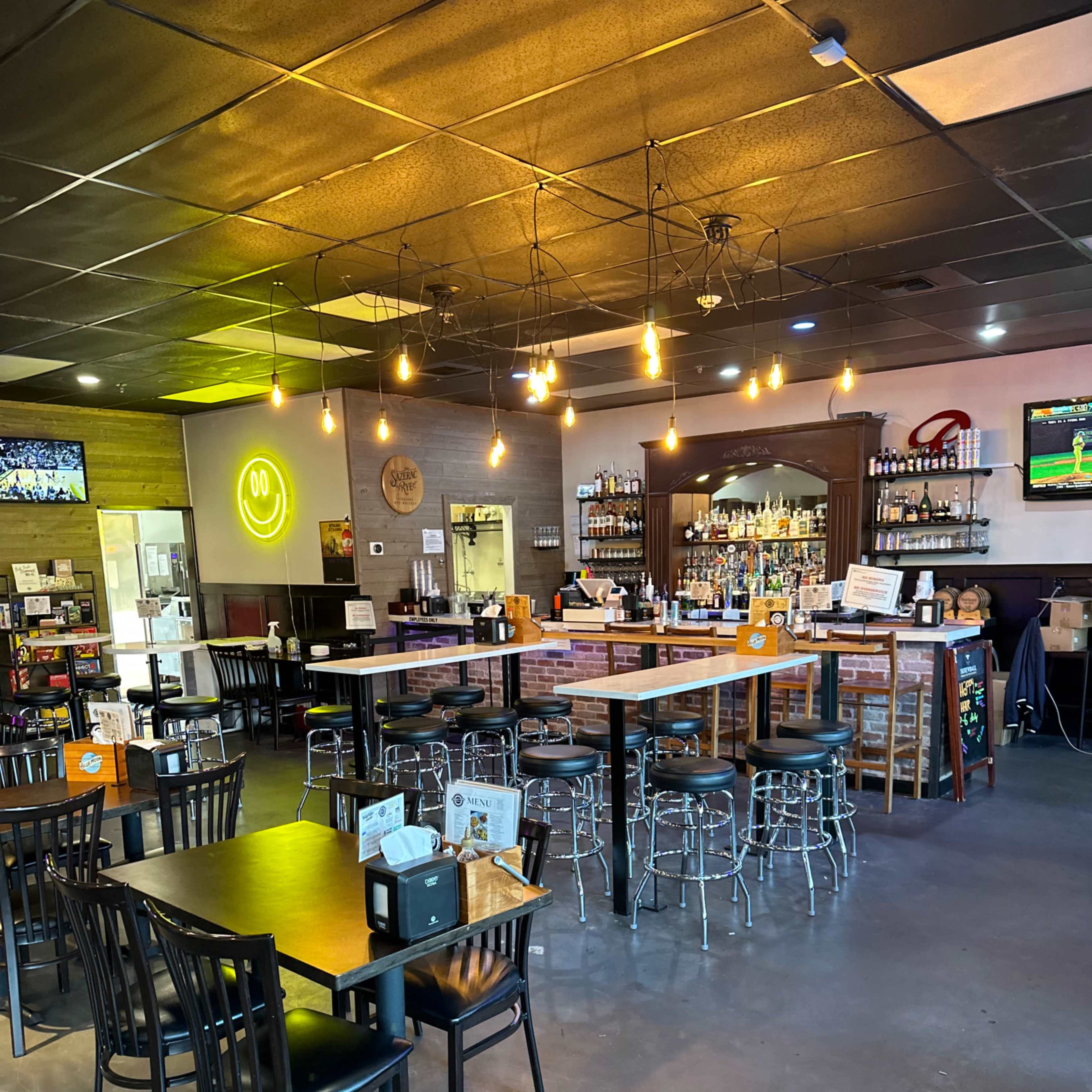Small Bar and Tap Room for Soirées Image in Sumner, Sumner, WA