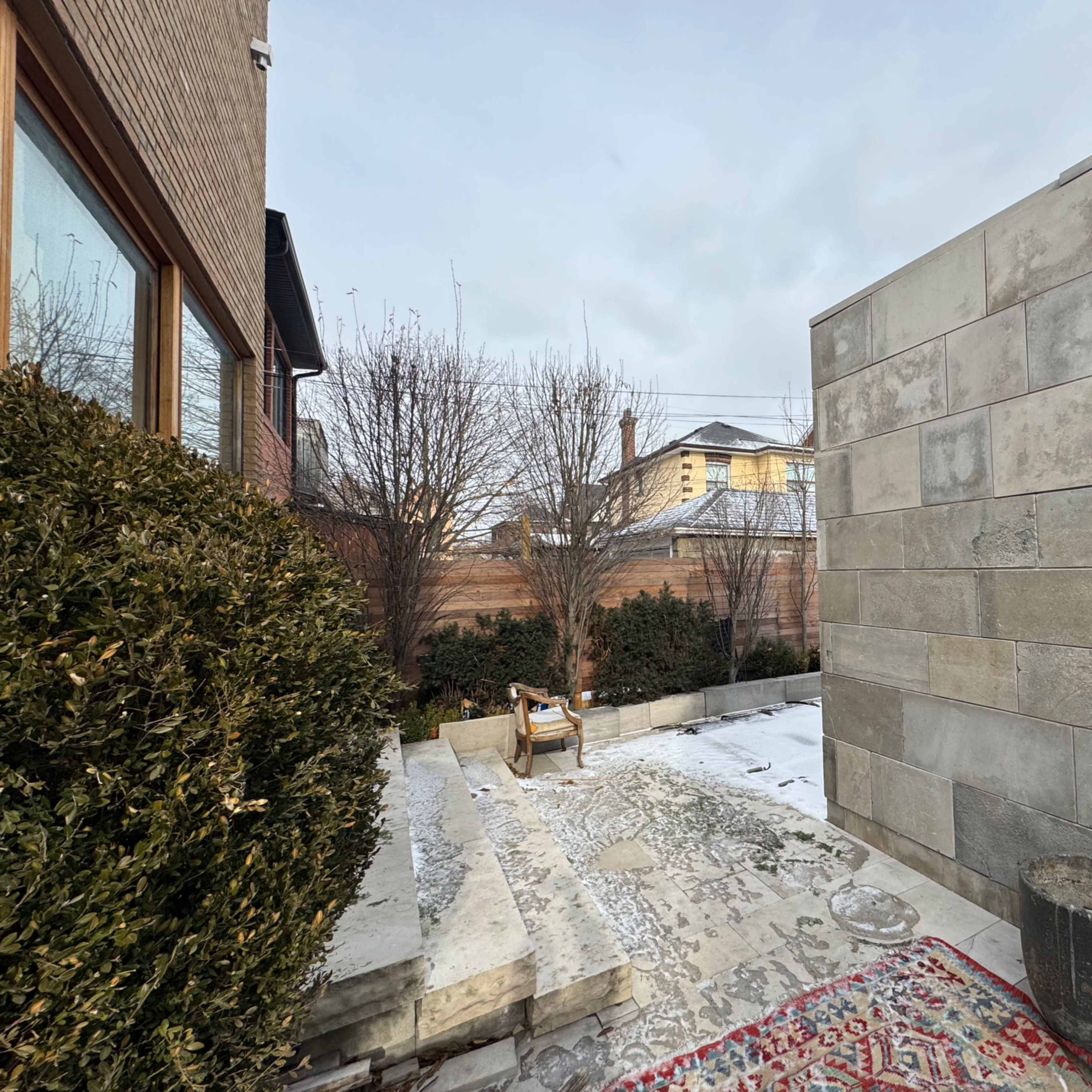 Open Design GuestHouse with Garden Image in Toronto, Toronto, ON