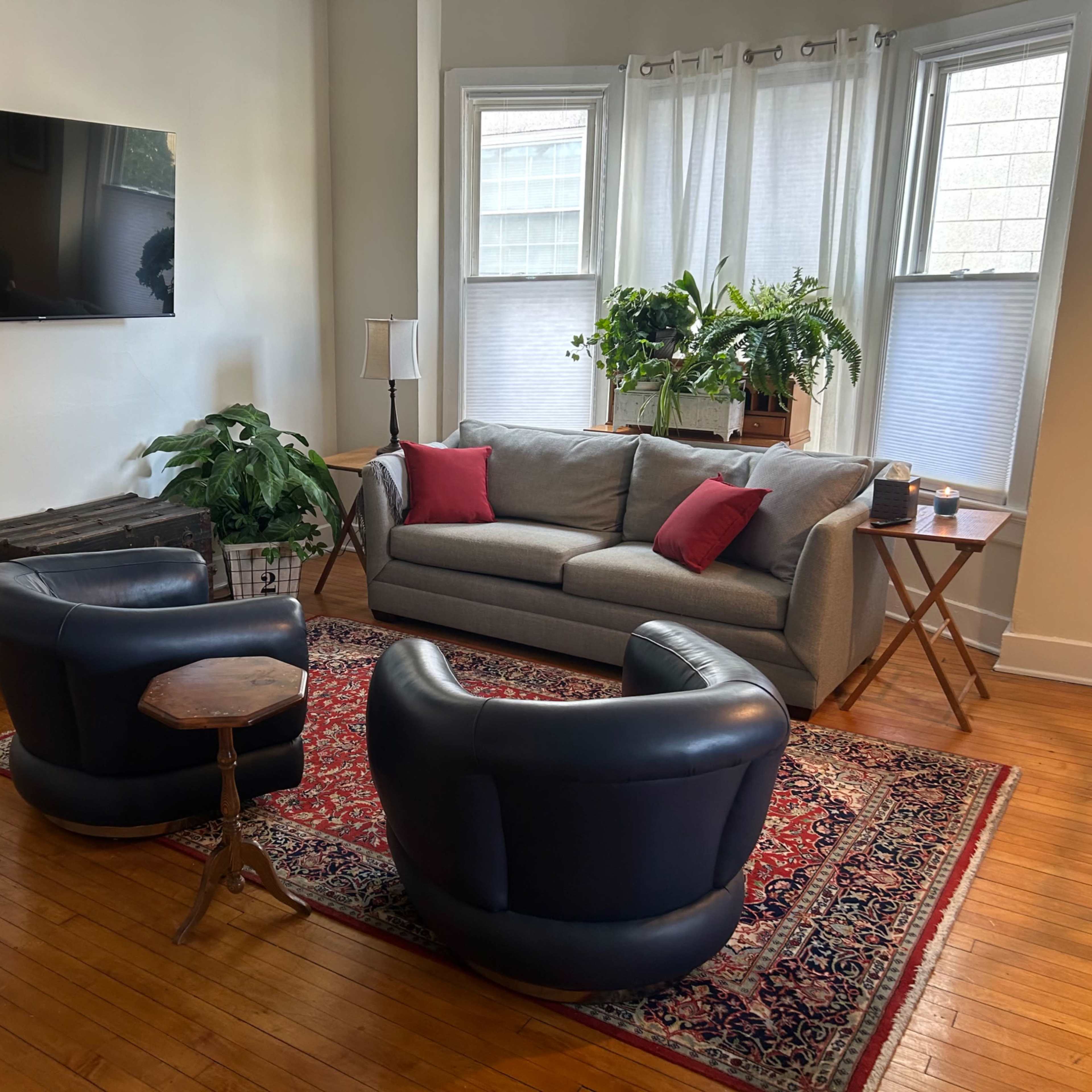 Downtown East Side - Marshall Street Apartment Image in Lower East Side, Milwaukee, WI