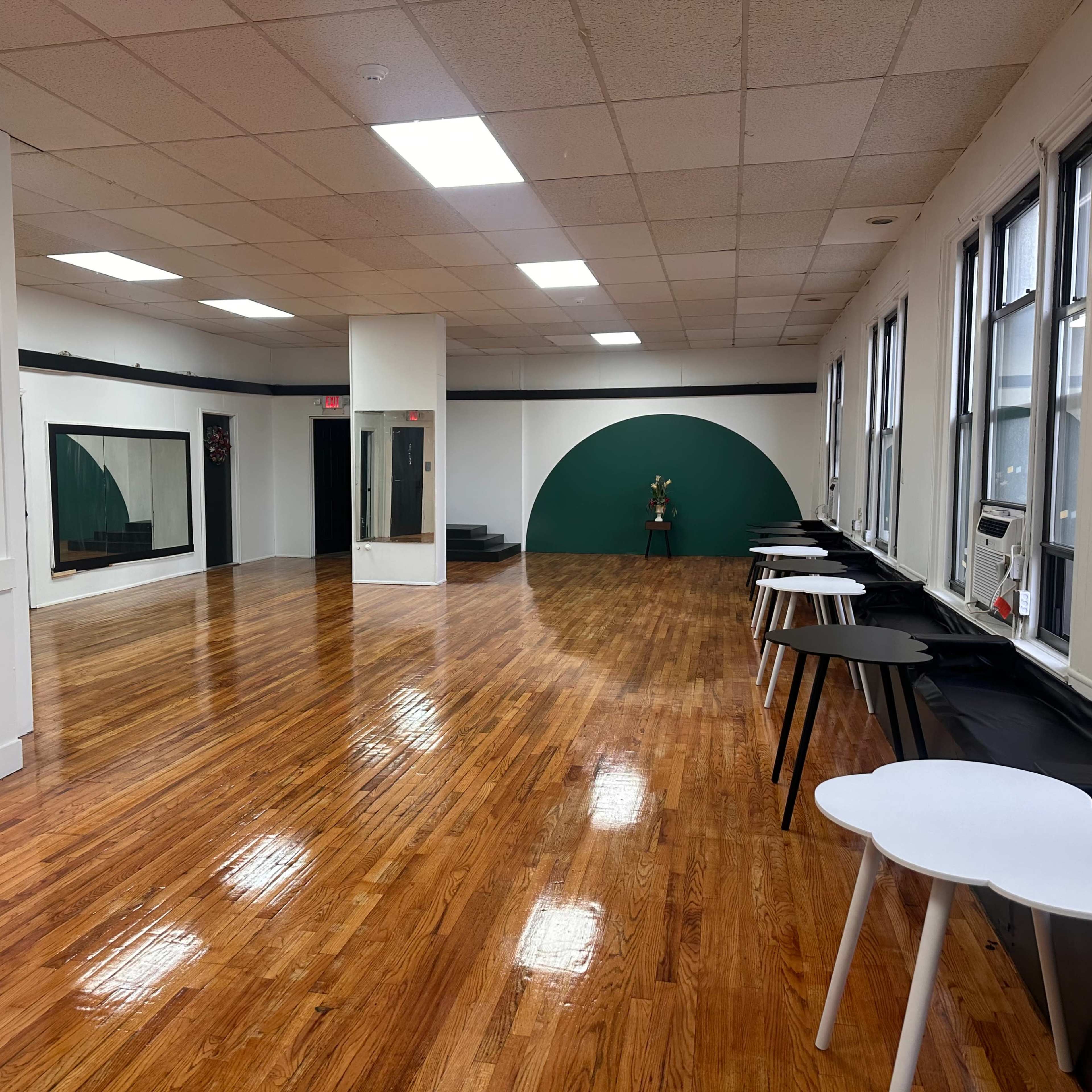 Upsid3h3art 1400sq space  in Bloomfield, NJ to create Image in Bloomfield, Bloomfield, NJ