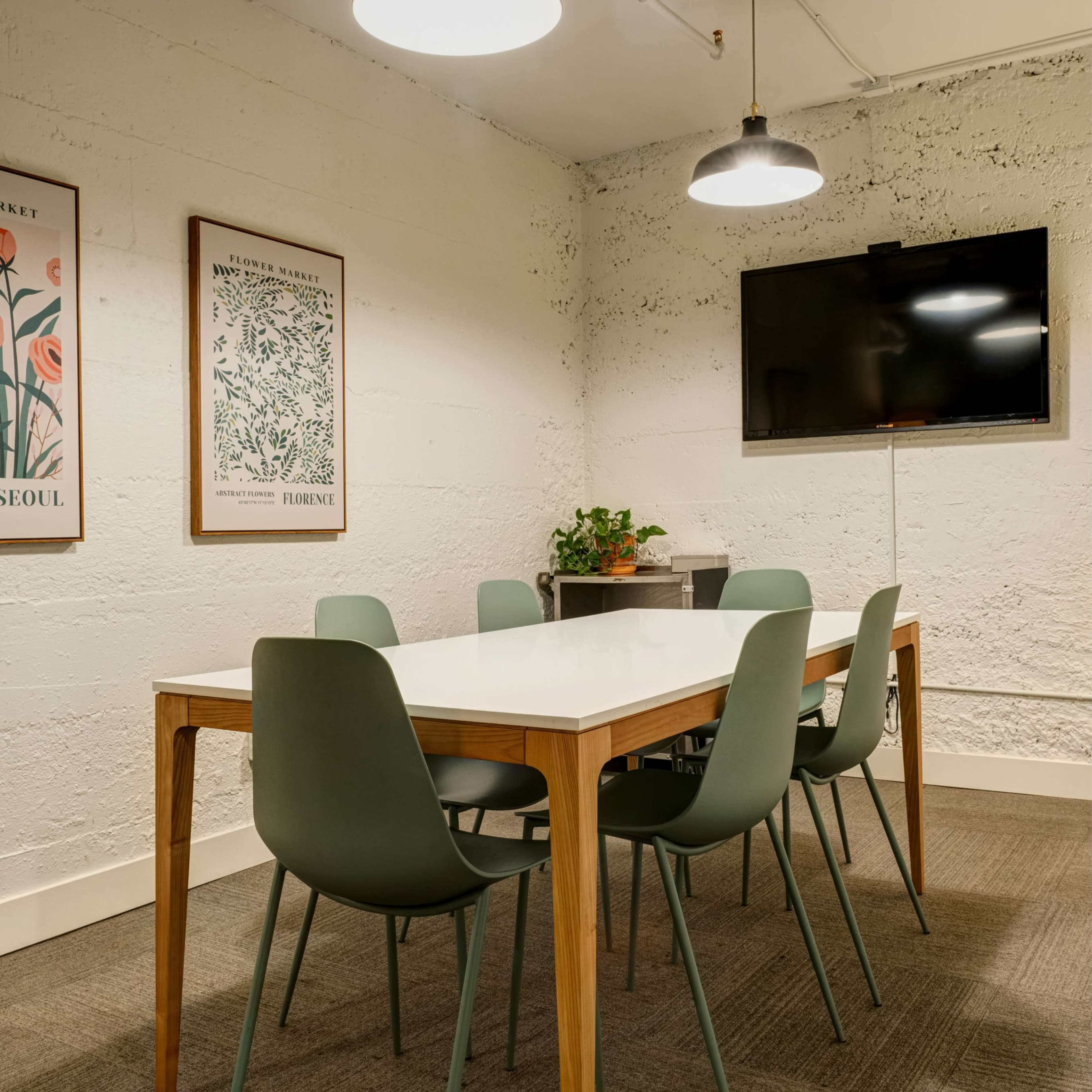 Downtown Meeting Room Image in Belltown, Seattle, WA