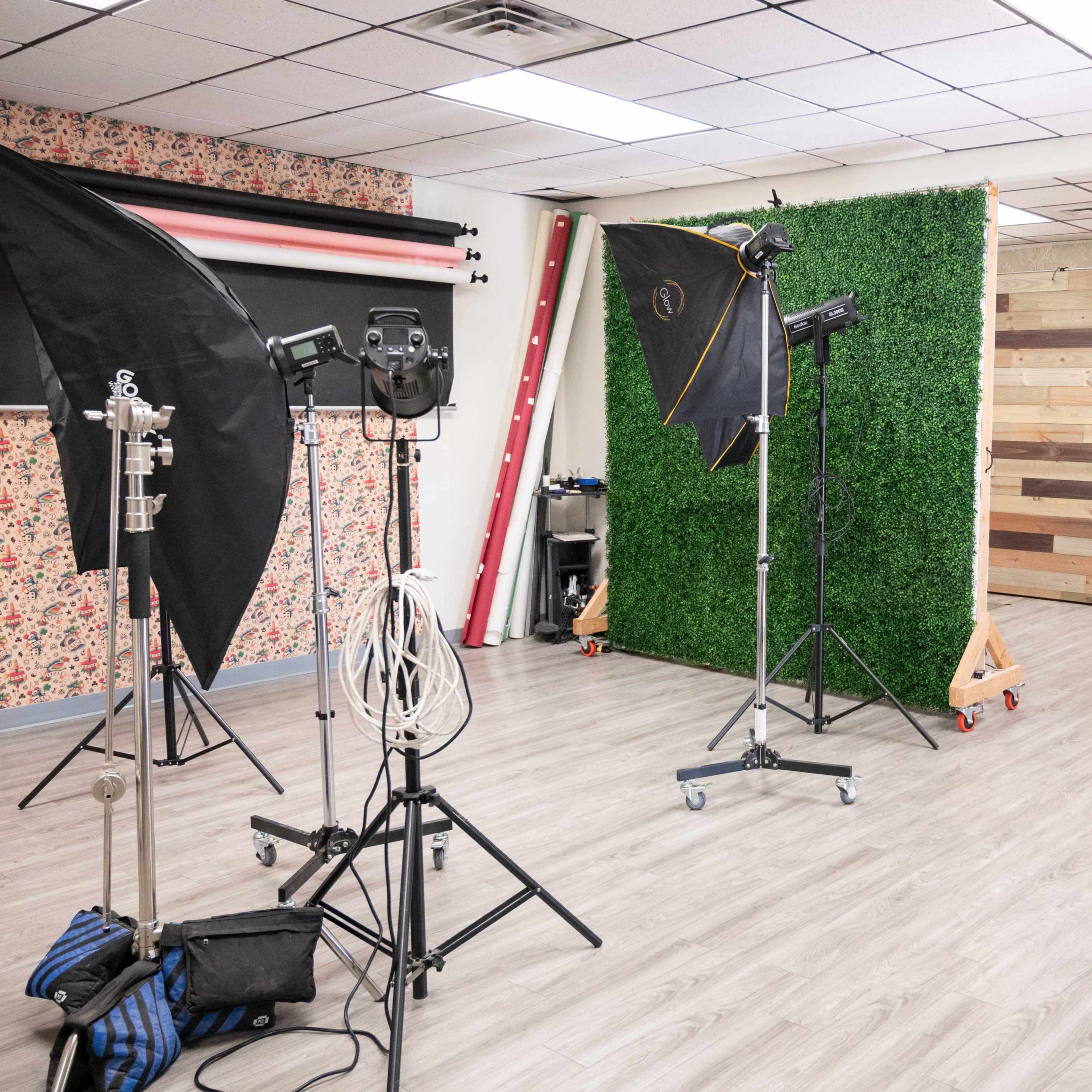 Photo Studio - Creative Space with a Courtyard Image in Las Vegas, Las Vegas, NV