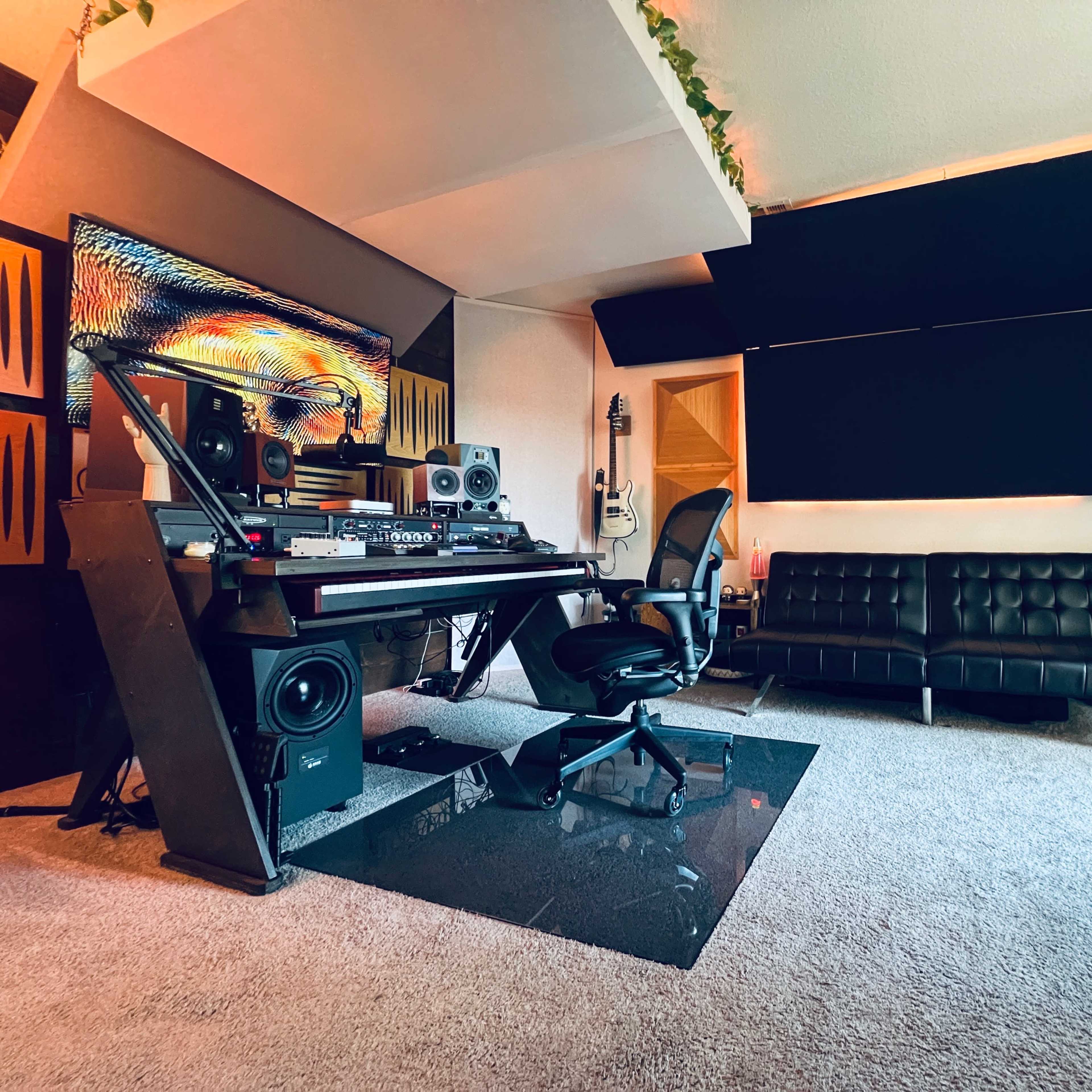 Cozy Home Studio 10 minutes from the Las Vegas Strip. Image in Paradise, Las Vegas, NV