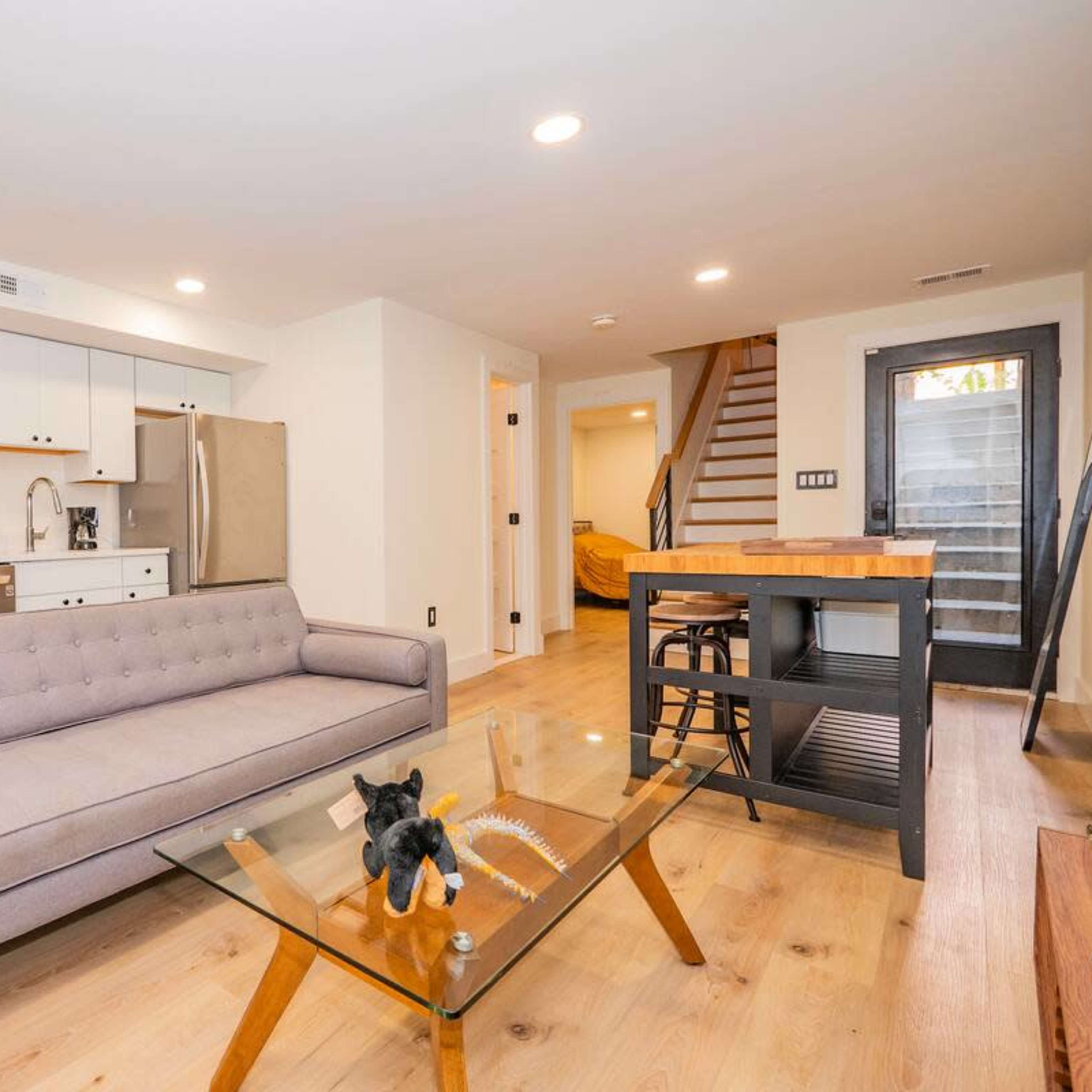Luxurious & Stylish Retreat for your Extended Stay Image in Northeast Washington, Washington, DC