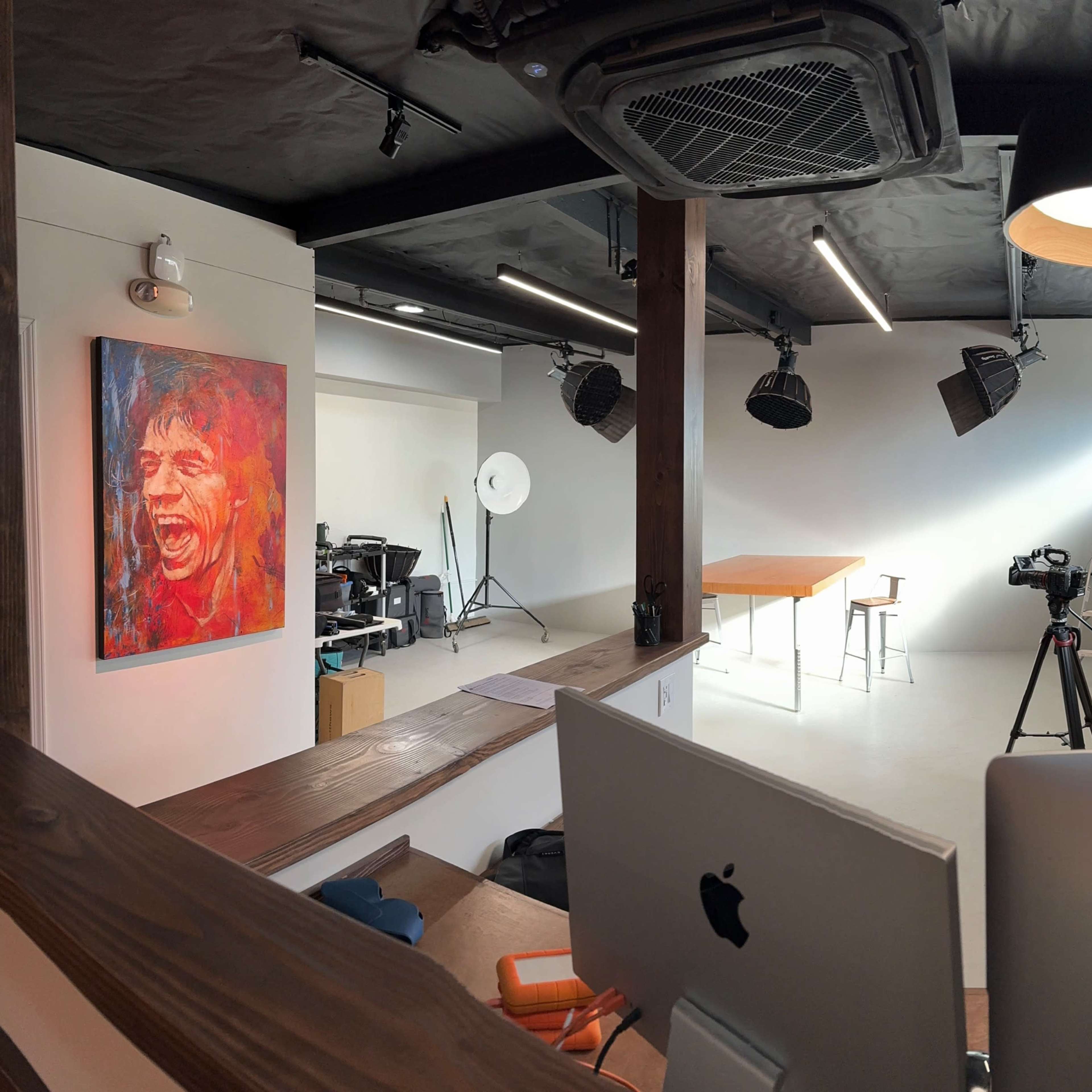 Versatile Video and Podcast Studio Image in South Oceanside, Oceanside, CA