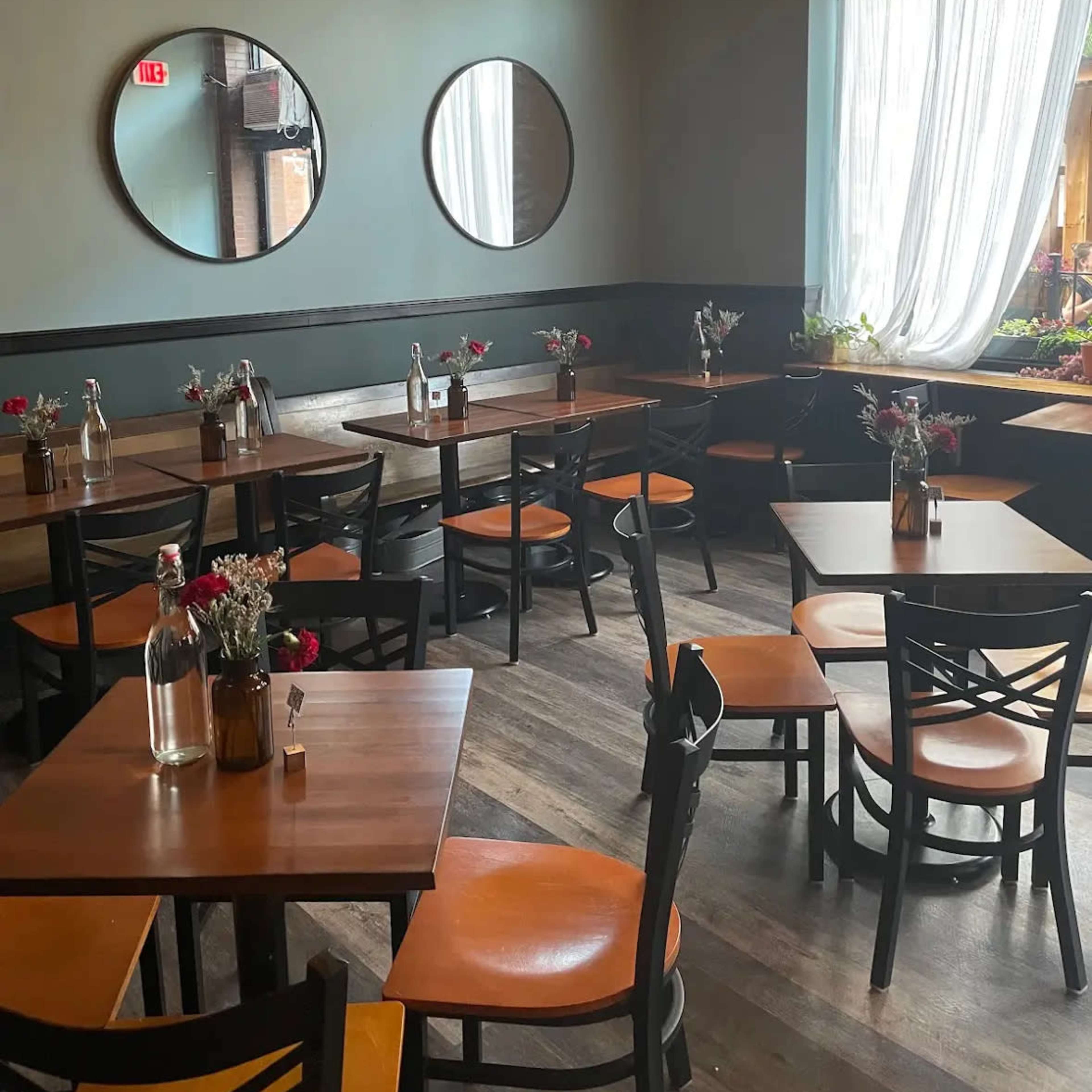 Cozy Bar Venue Image in Ridgewood, Queens County, NY