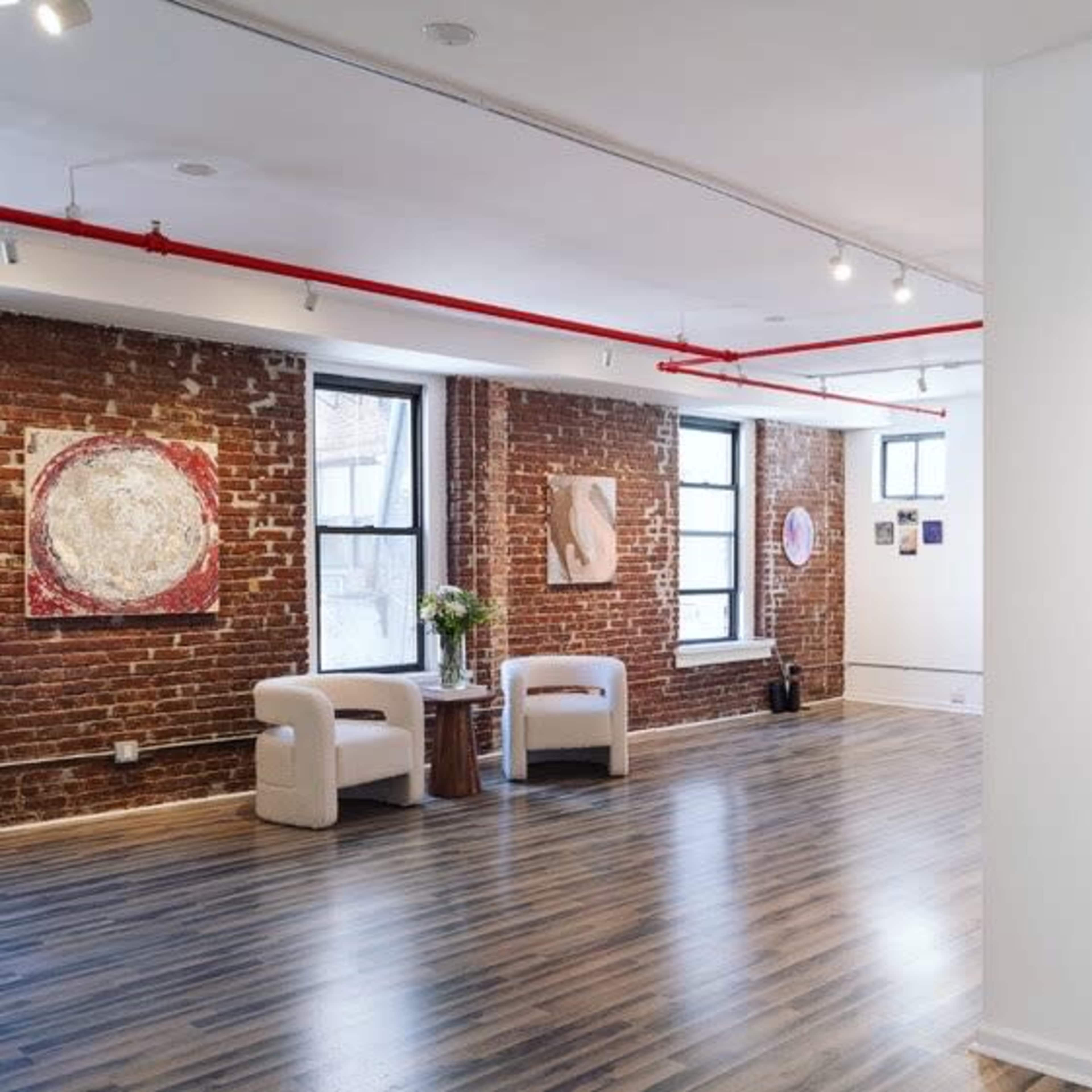 Fine Art Gallery on The Bowery Image in Little Italy, New York, NY