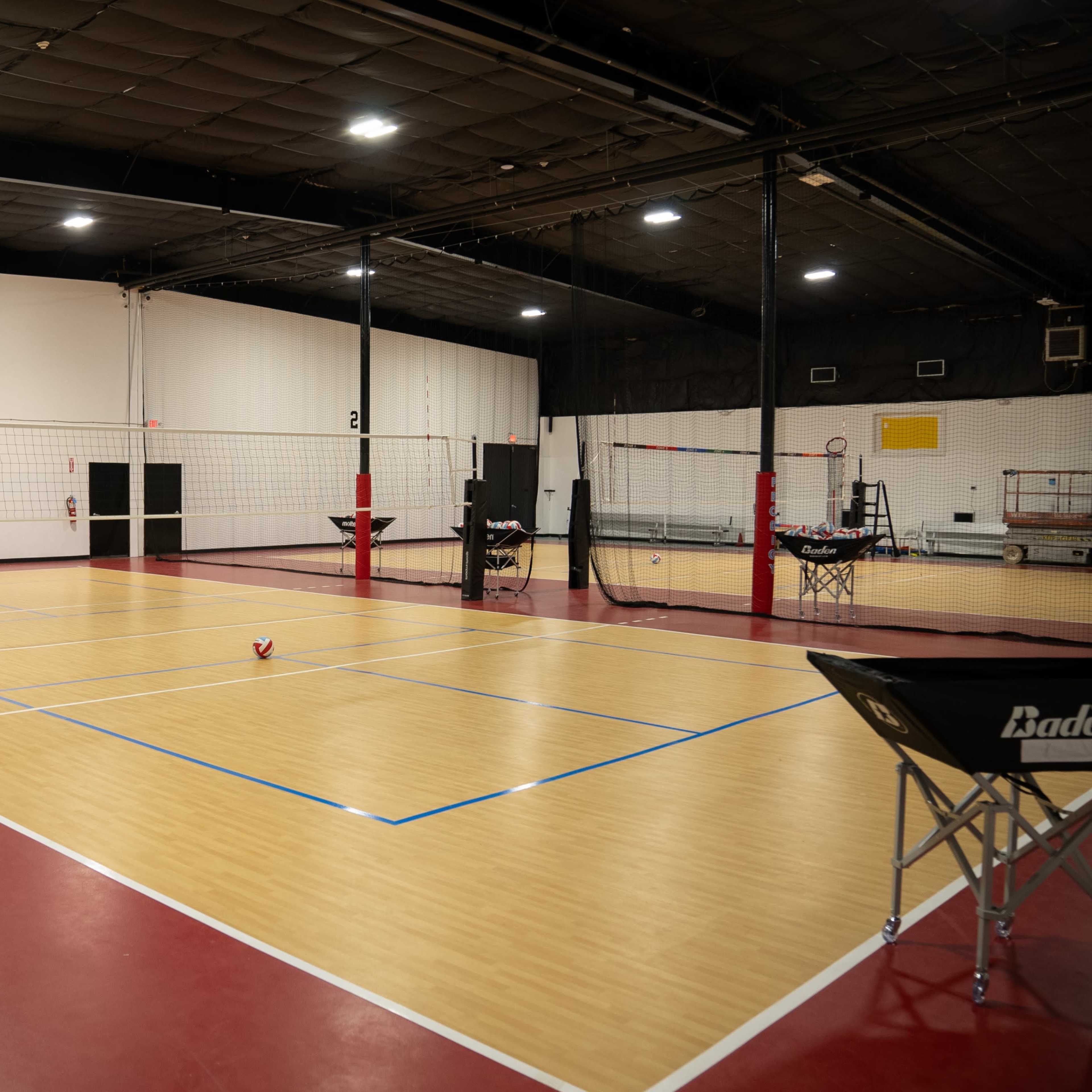 2 large open spaces in Somers, 4 gyms (2 courts + 2 courts), 15,000 square feet! Image in Somers, Westchester County, NY