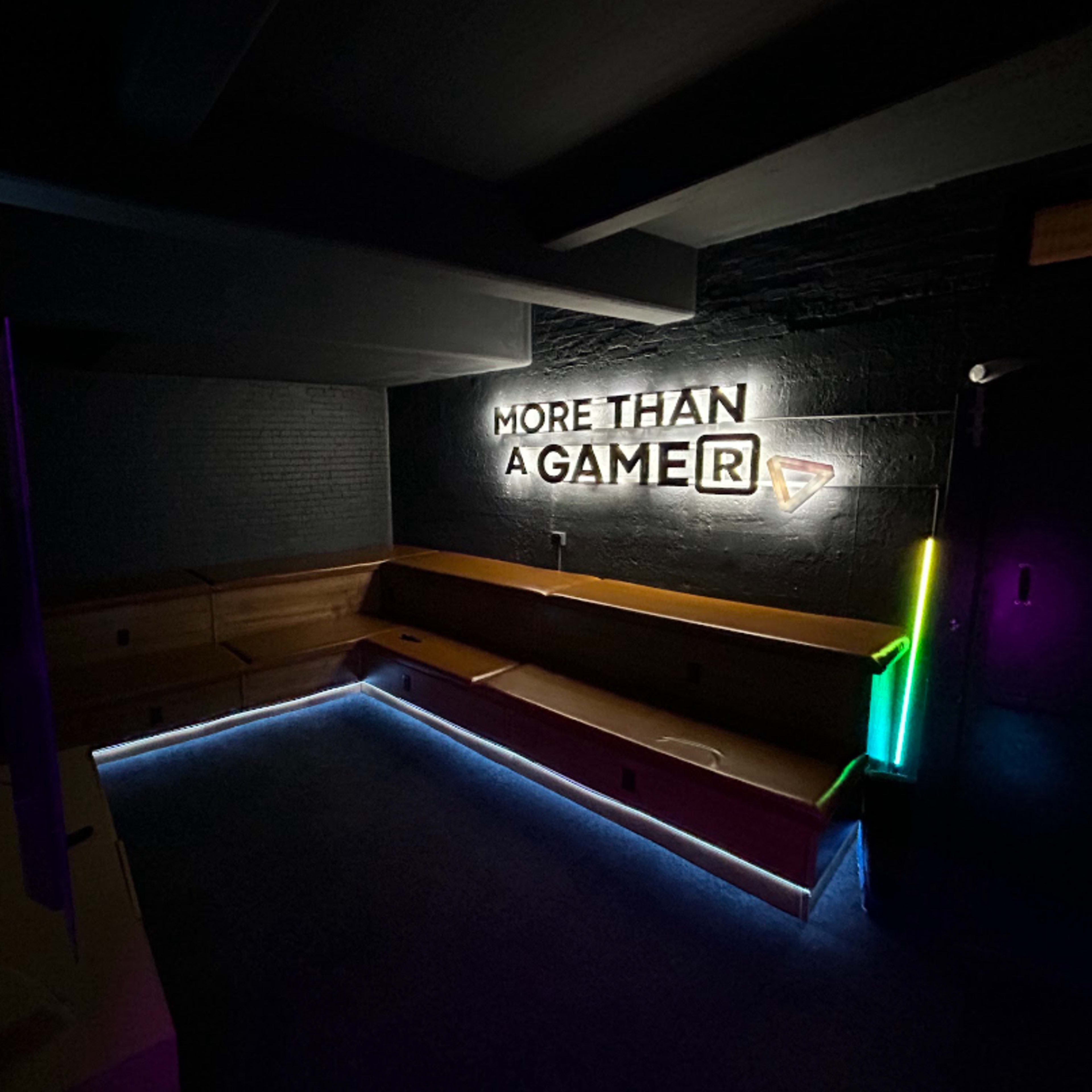 Gaming/ Media Lounge Image in Lakewood, Lakewood, OH