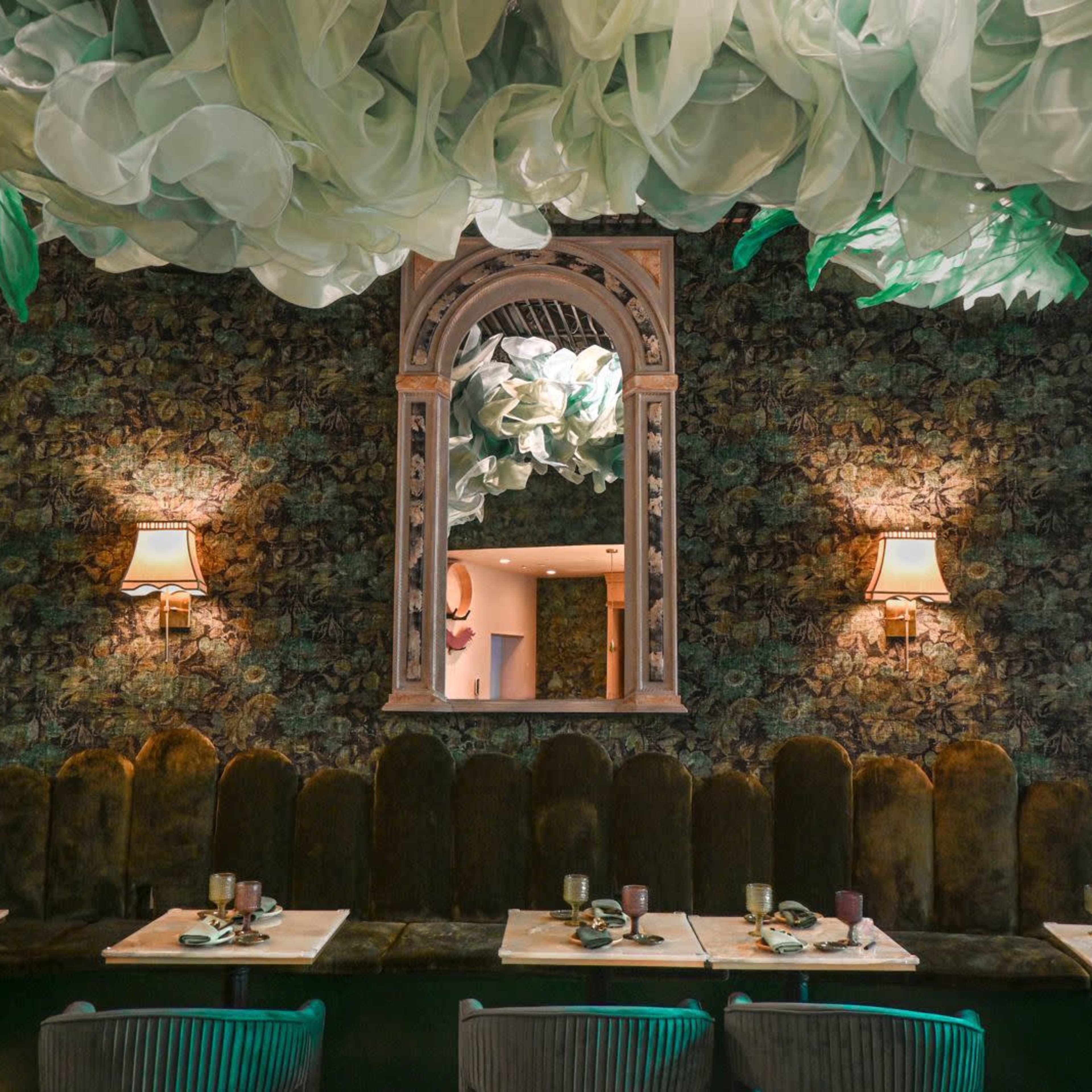 Elegant Beverly Hills Restaurant and Venue Image in Beverly Hills, Beverly Hills, CA