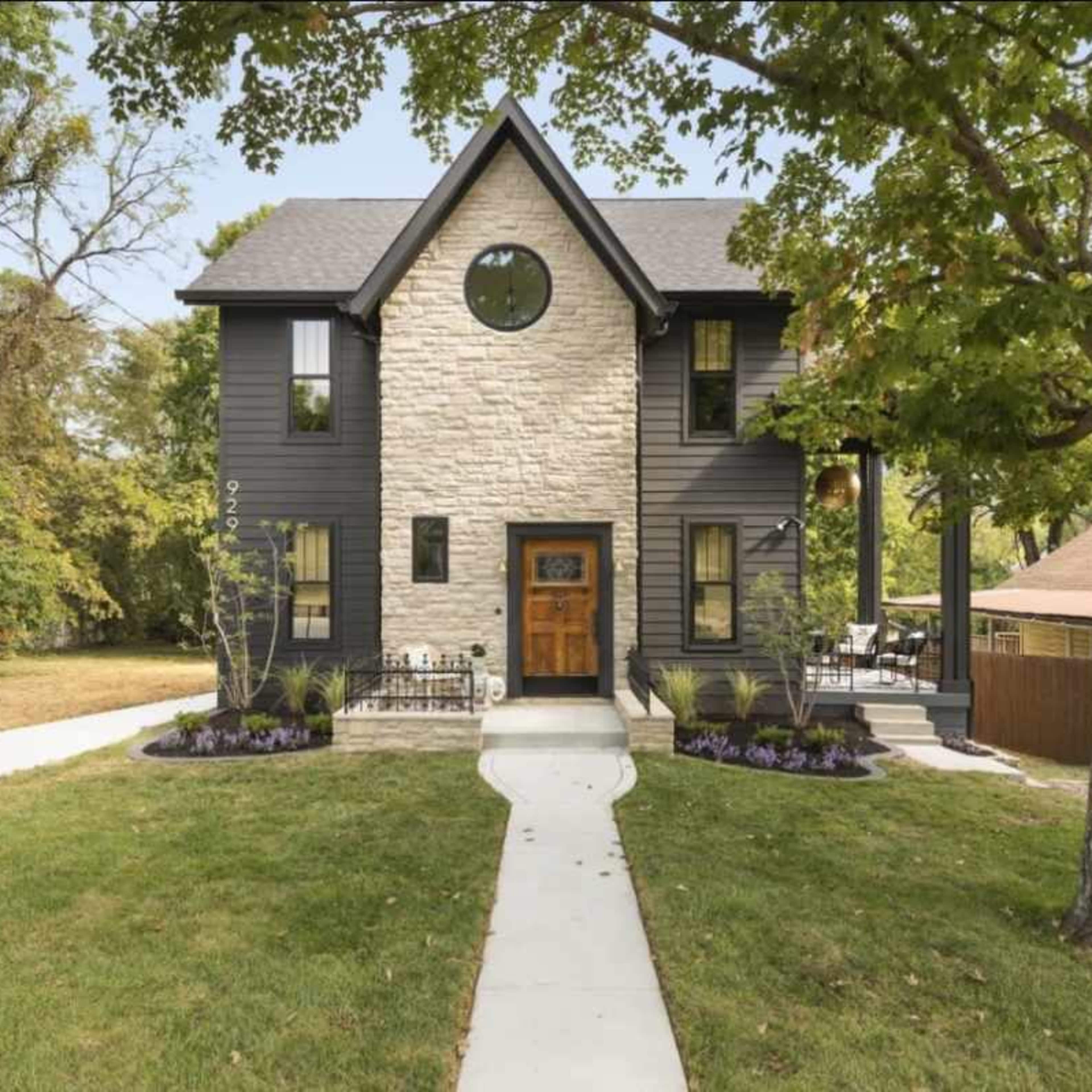 Cozy Modern Neighborhood Cottage Image in East Nashville, Nashville, TN