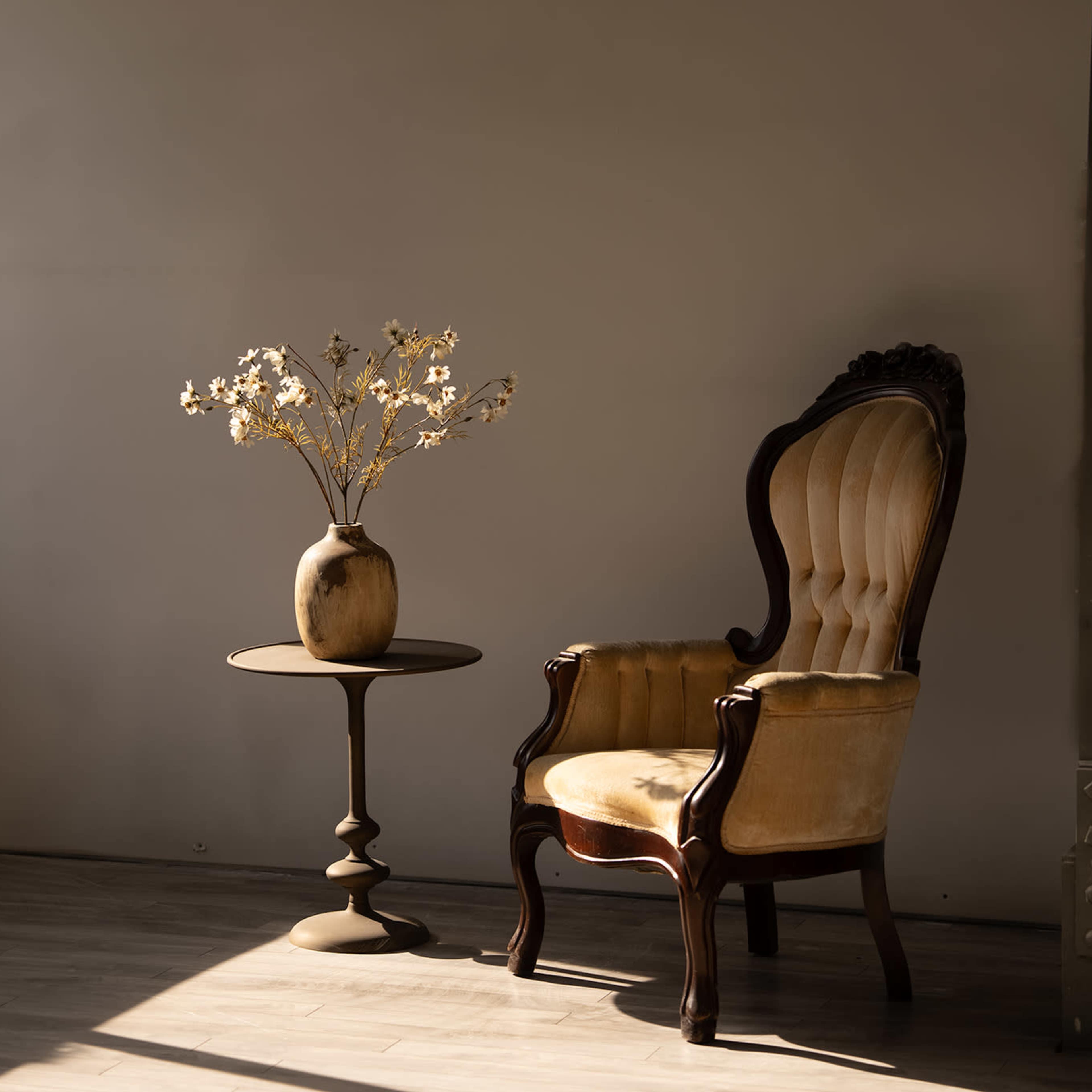 Queen West Studio Image in Niagara, Toronto, ON