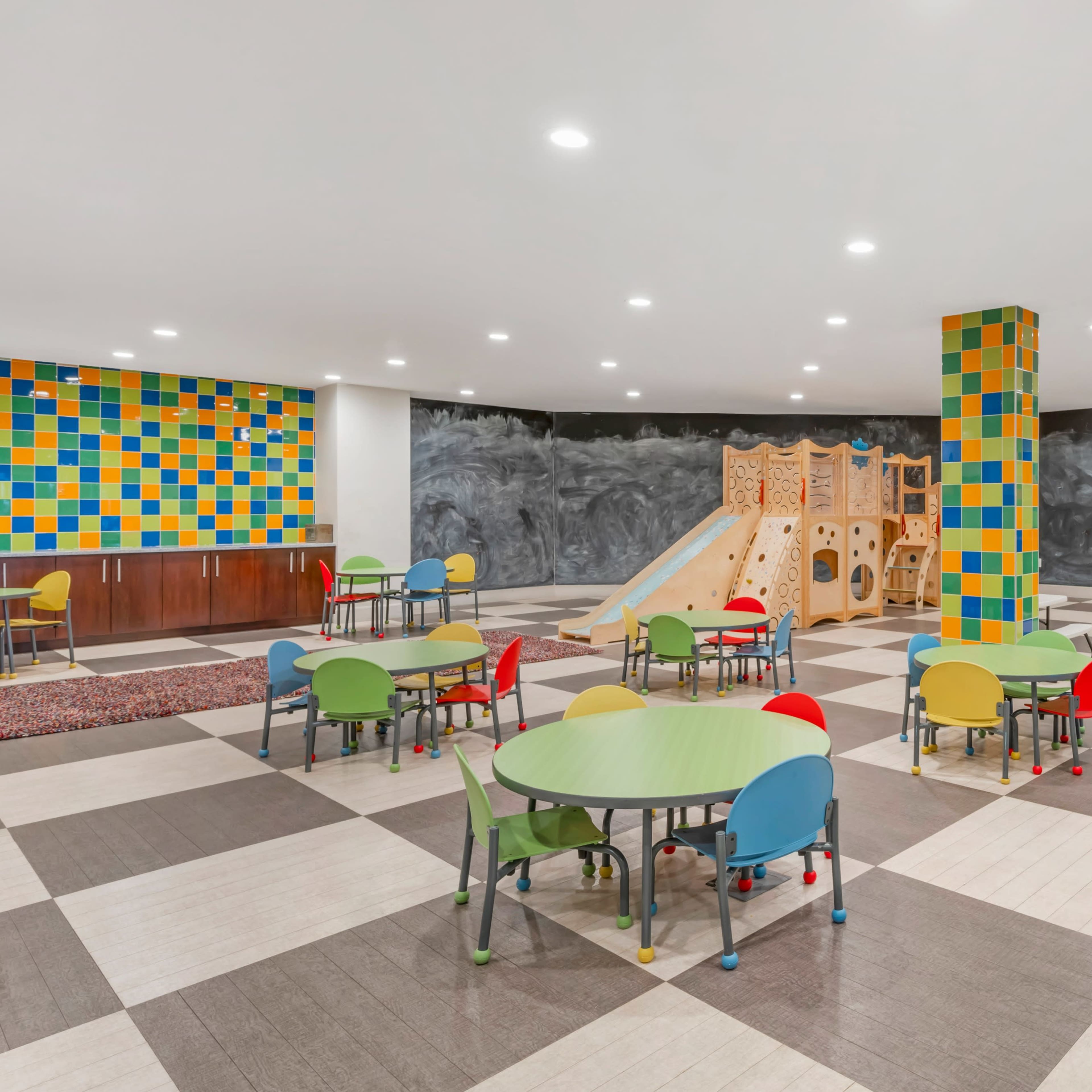 Indoor Kids' Zone Image in Waverly Hills, Arlington, VA