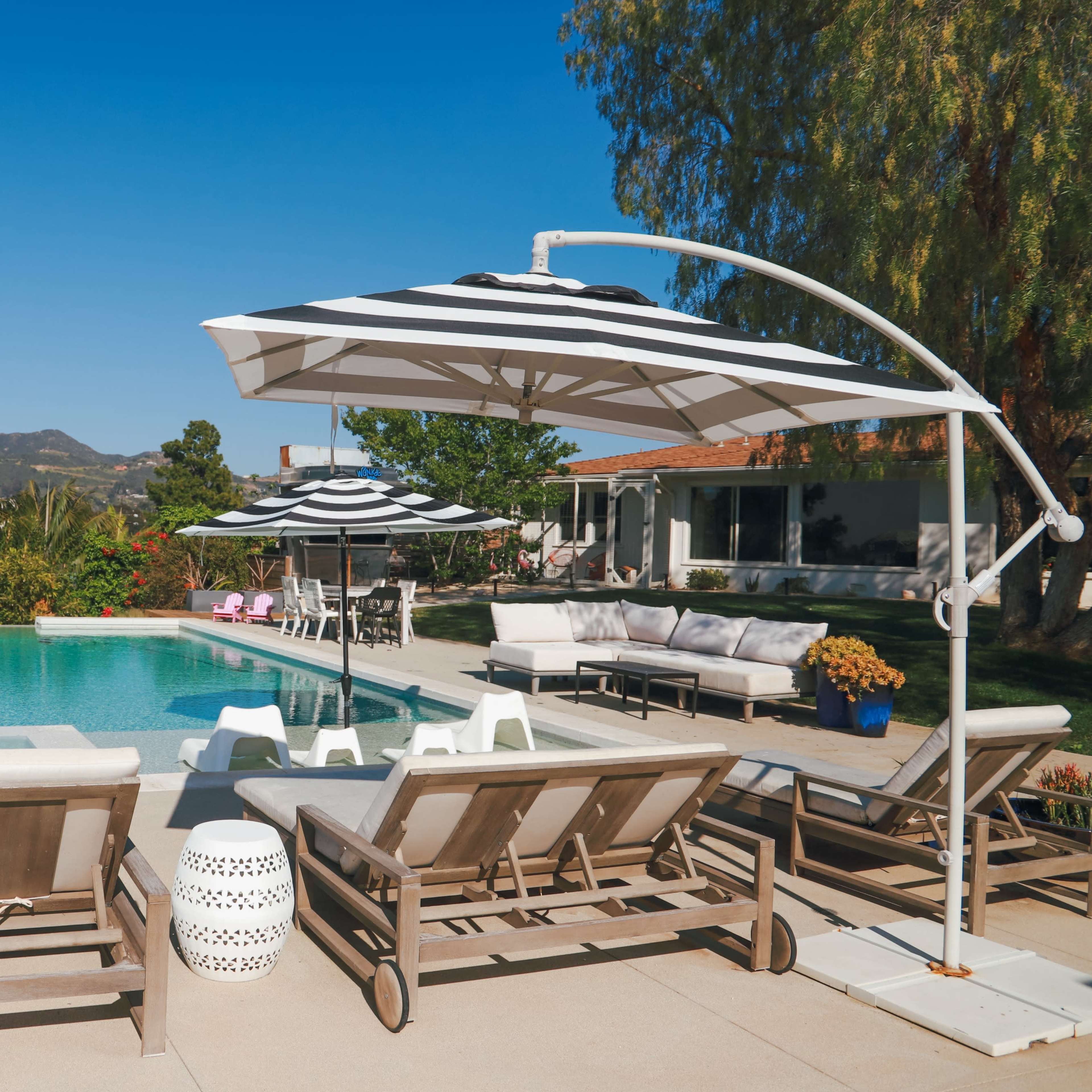 Eclectic resort style ranch with pool and bar Image in Vista, Vista, CA