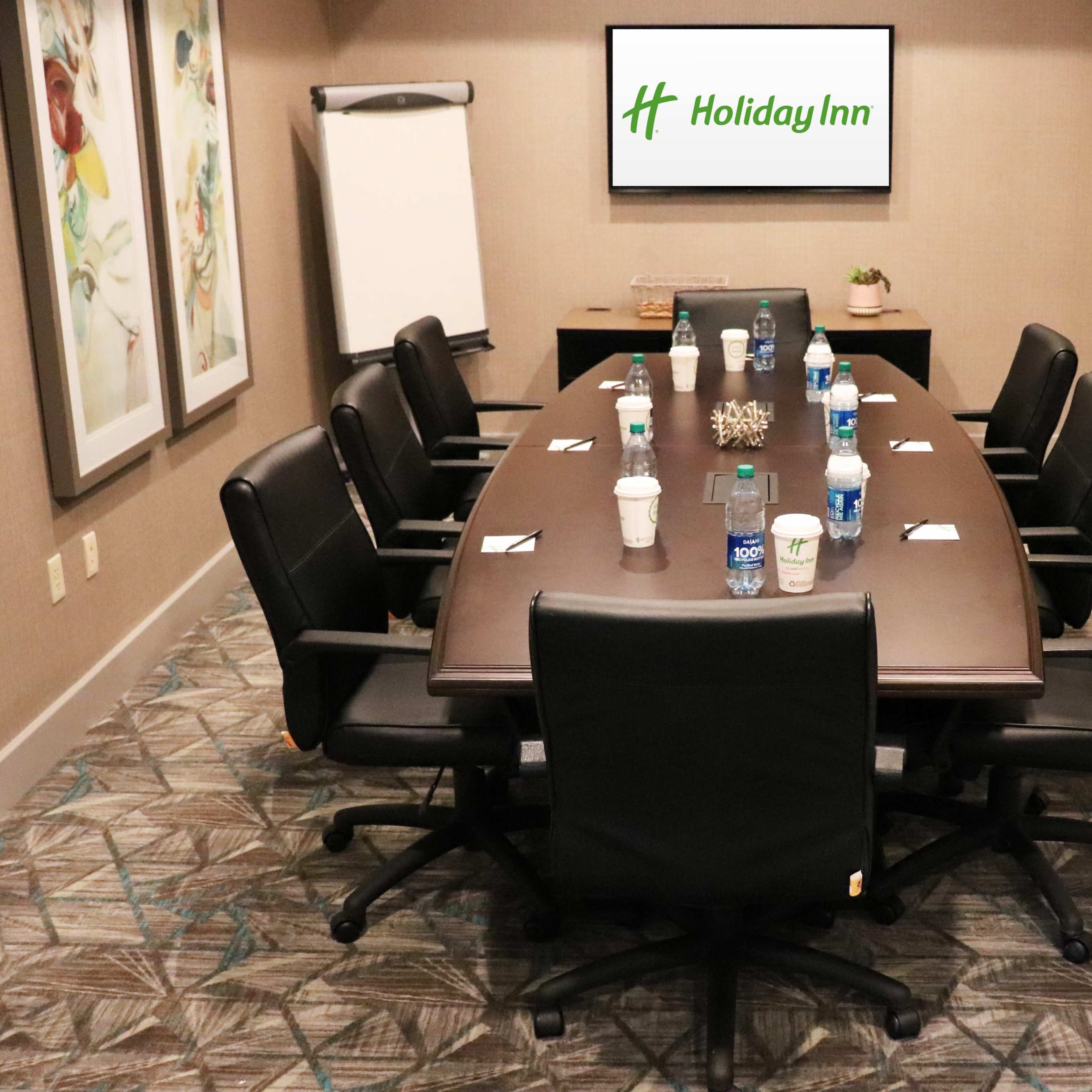Memphis Executive Board Room and Co-working Space Image in Wolfchase, Memphis, TN