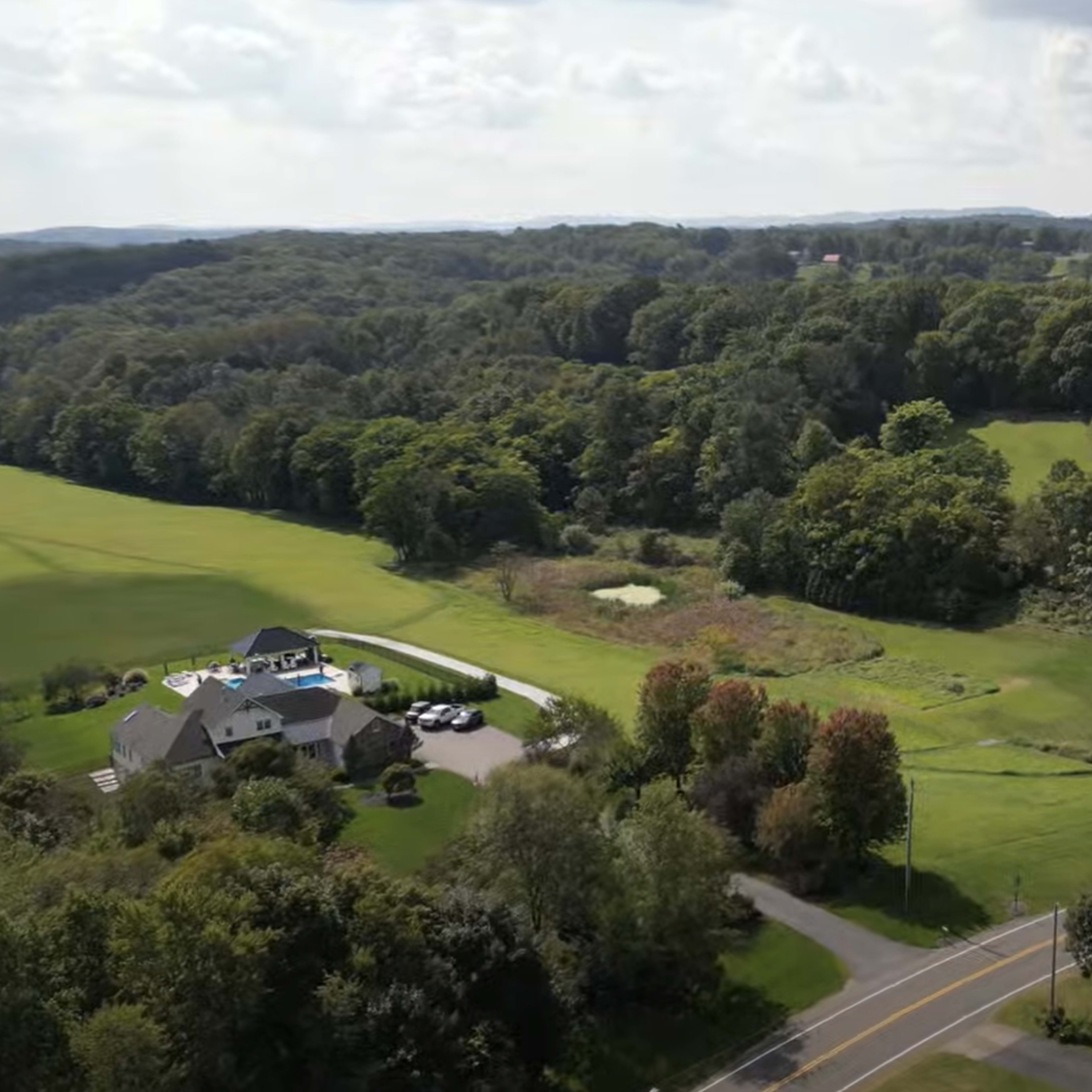 Historic Farmland meets Modern Farm House Image in Wantage, Branchville, NJ