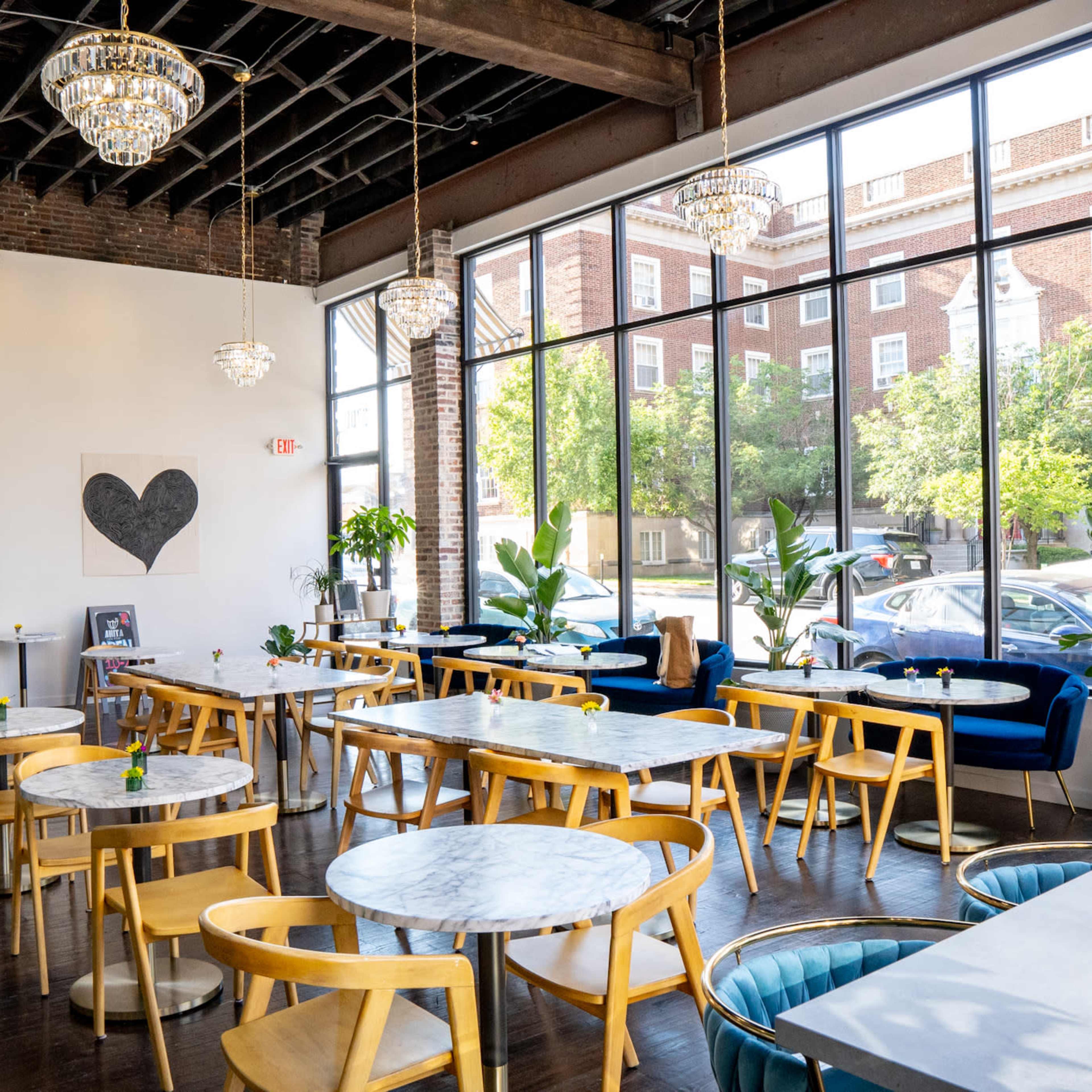 Eclectic, earthy, elegant cafe restaurant space Image in Midtown, St. Louis, MO
